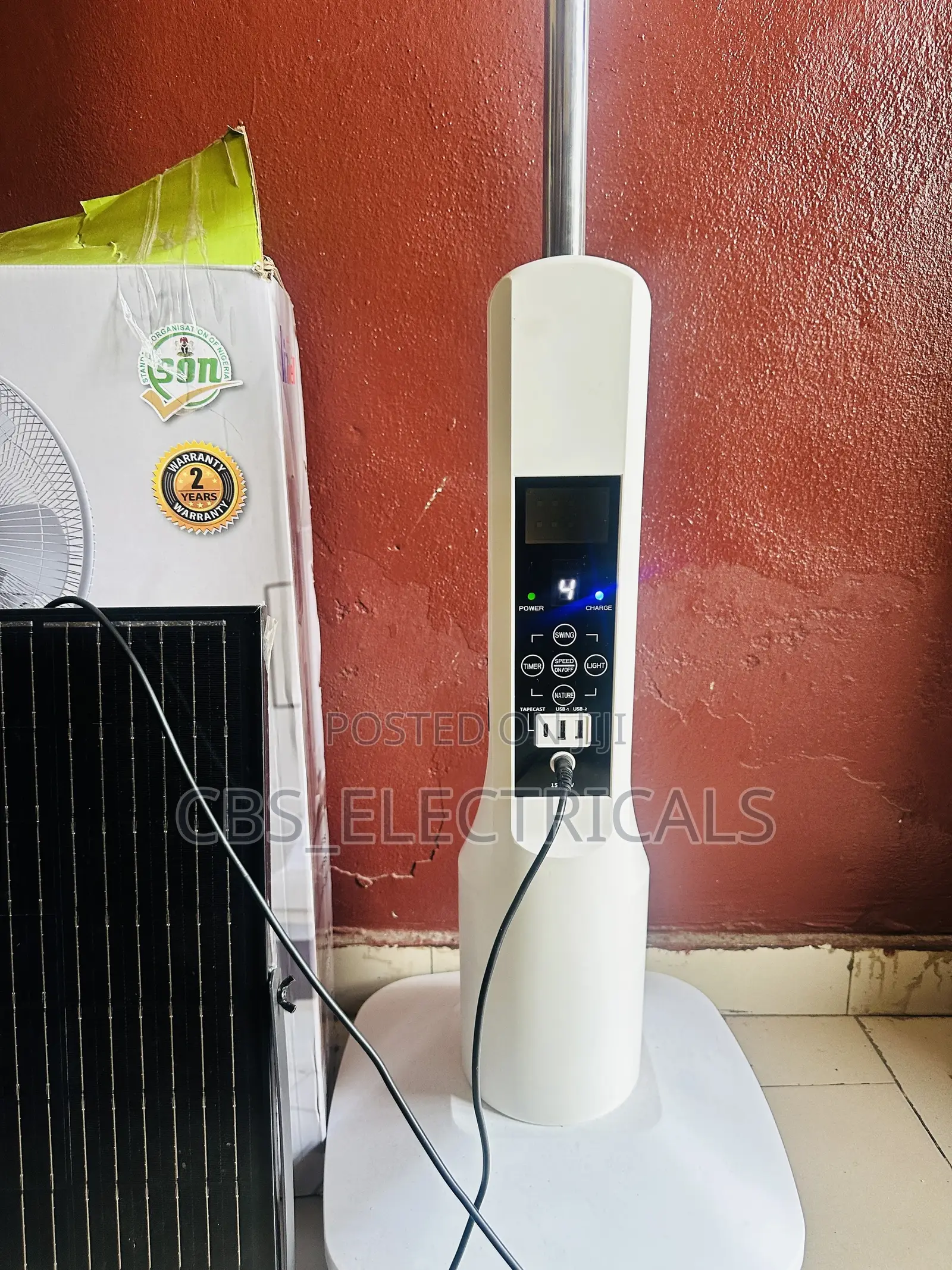 Vinwell 18-Inch Solar Rechargeable Standing Fan