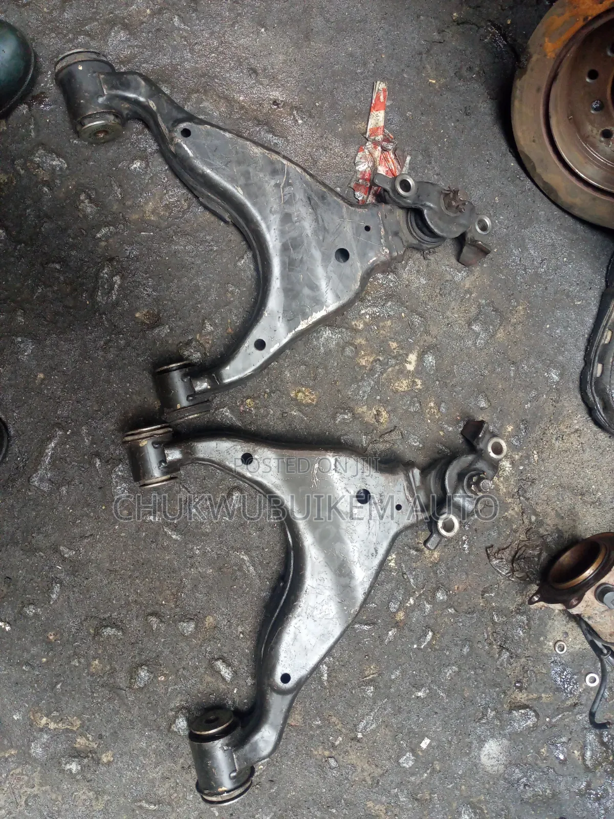 Lower Arm for Toyota 4runner 2005
