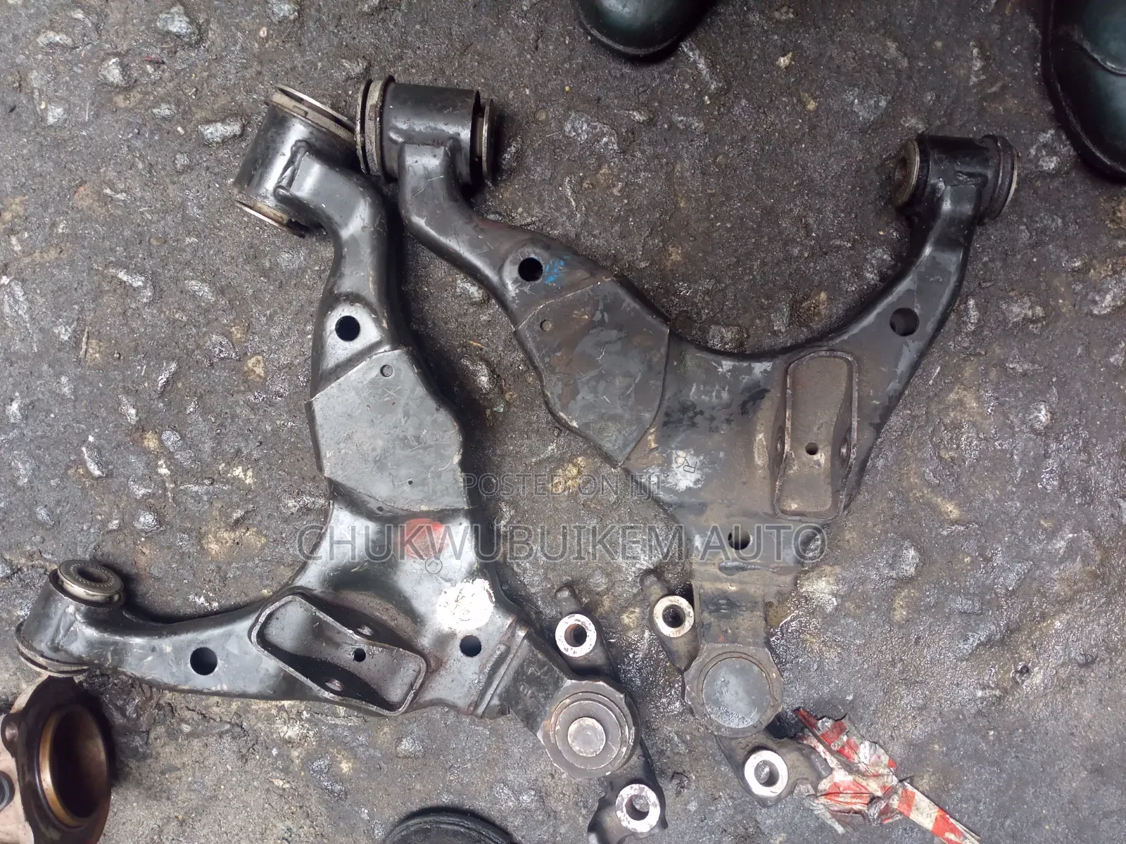 Lower Arm for Toyota 4runner 2005
