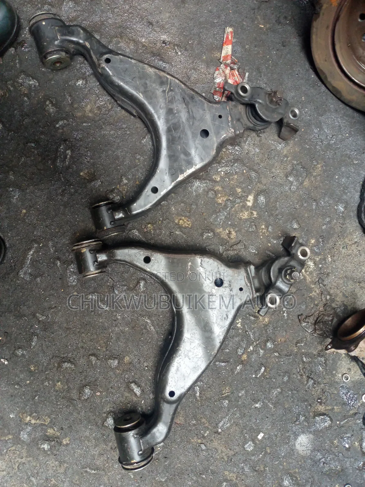 Lower Arm for Toyota 4runner 2005
