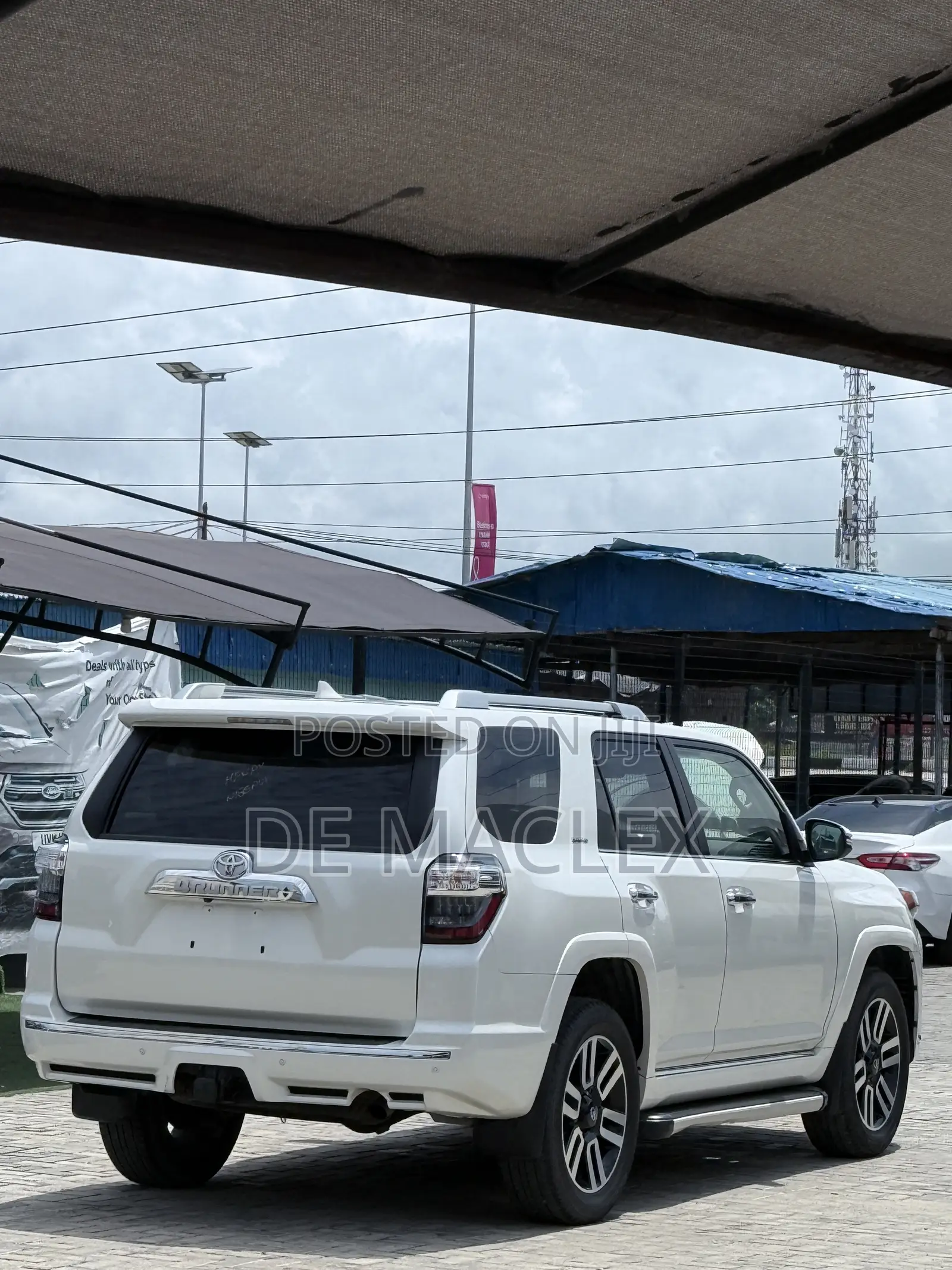 Toyota 4-Runner Limited 4WD 2023 White