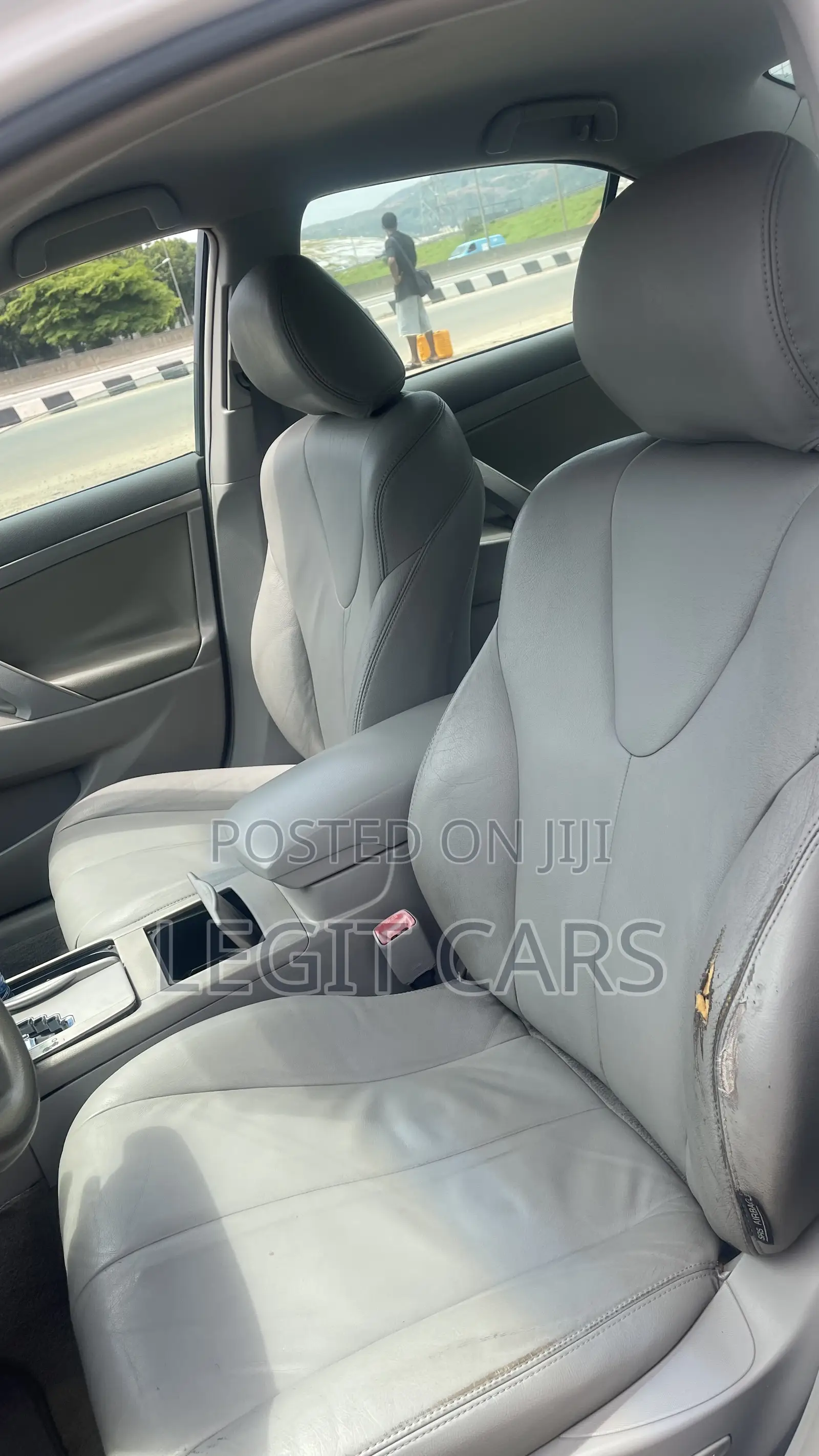 Toyota Camry 2010 White