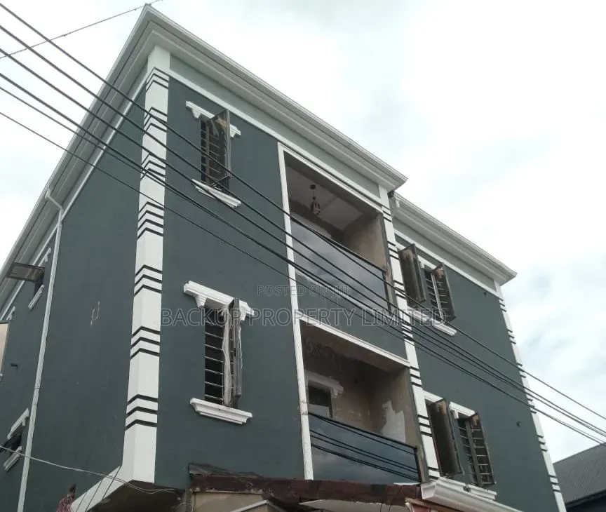 Studio Apartment in Shomolu / Shomolu for rent