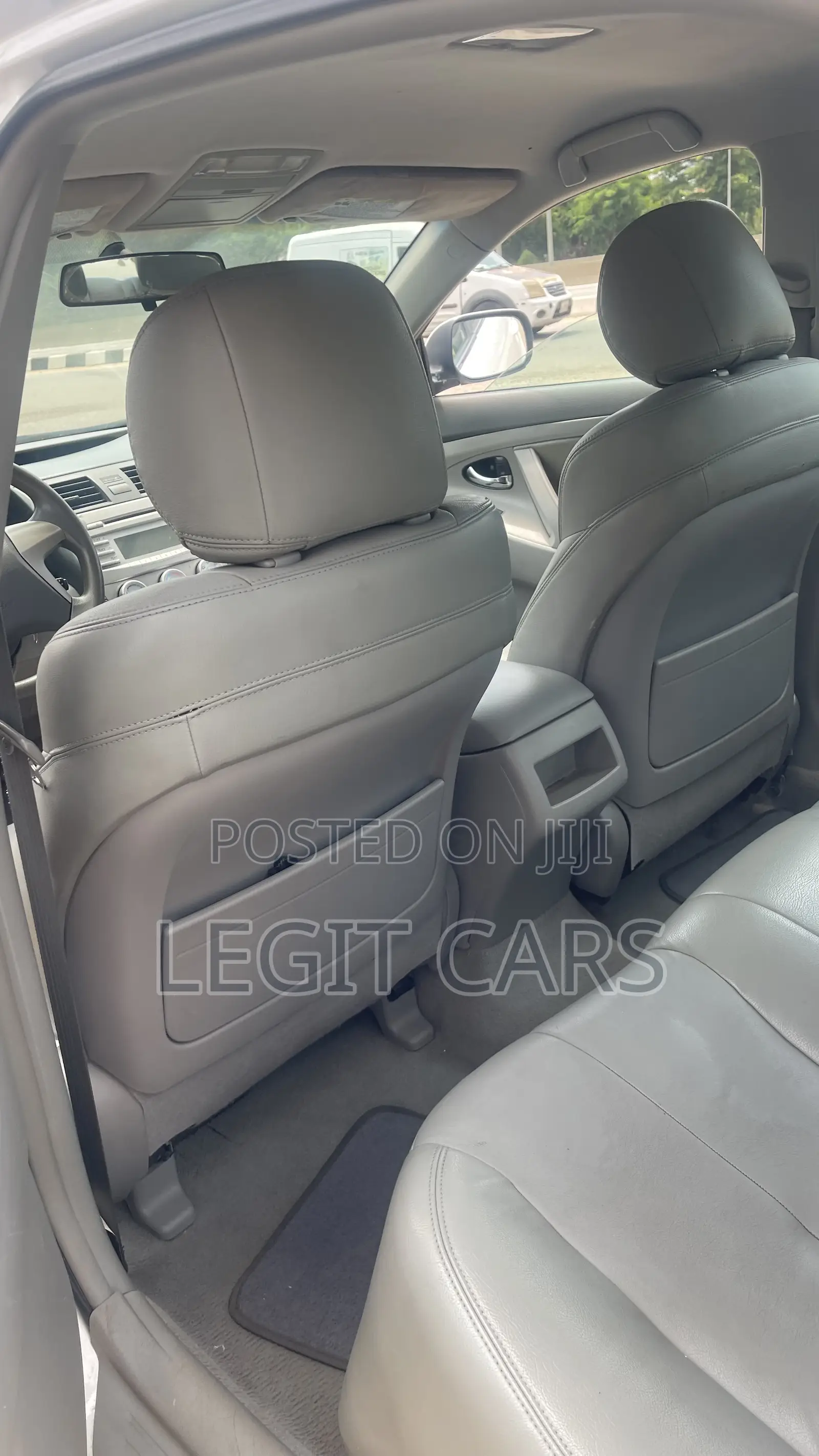 Toyota Camry 2010 White