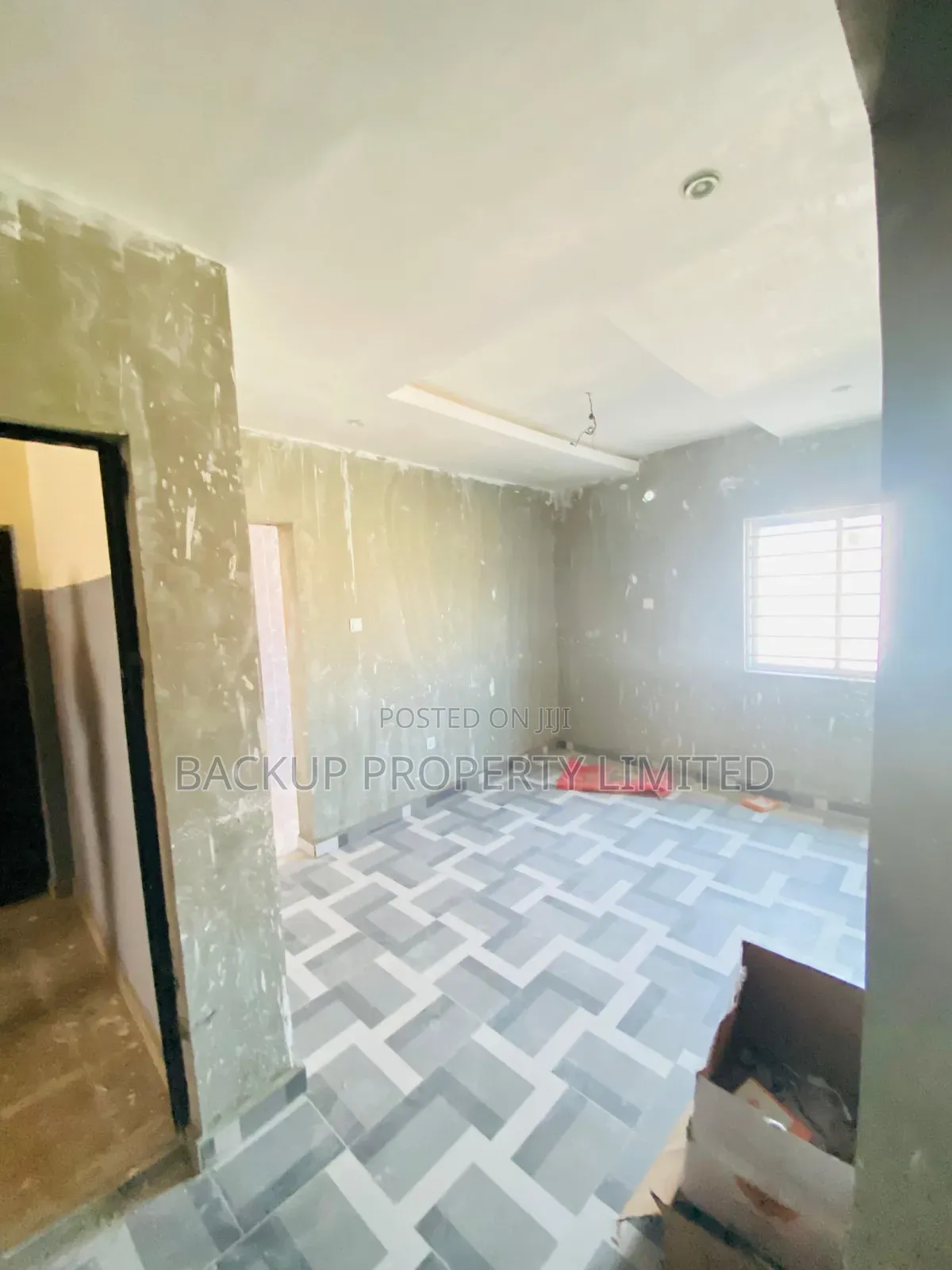 Mini Flat in Obanikoro for rent