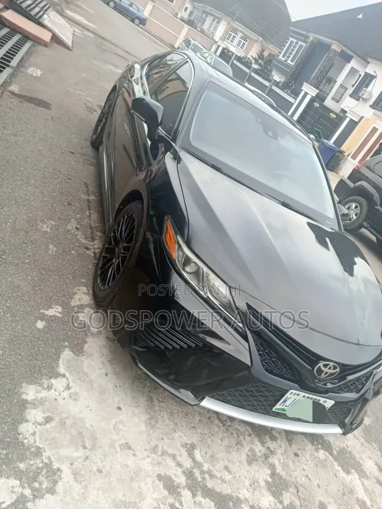 Toyota Camry 2020 Black