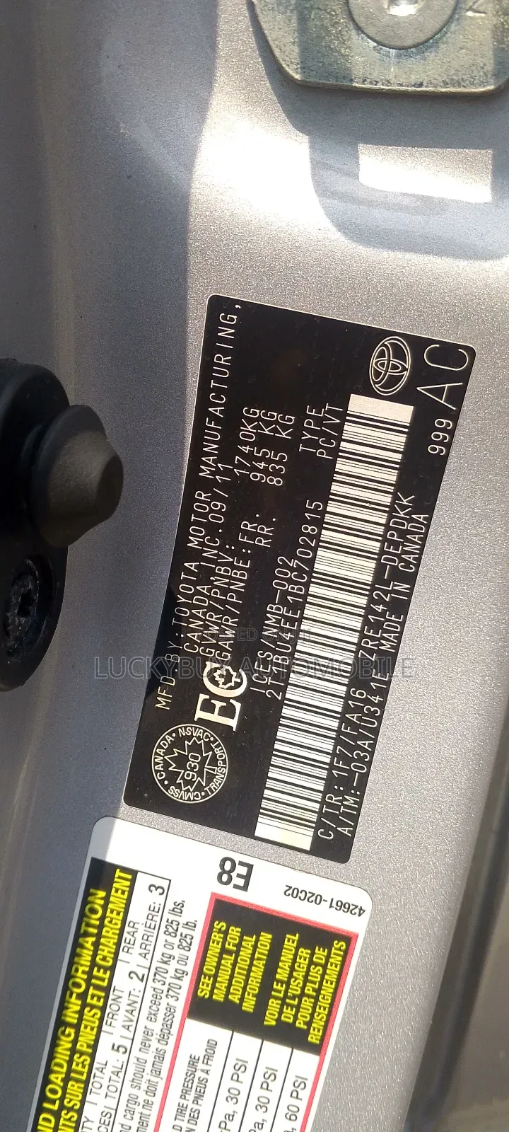 Toyota Corolla LE 4dr Sedan (1.8L 4cyl 4A) 2012 Silver