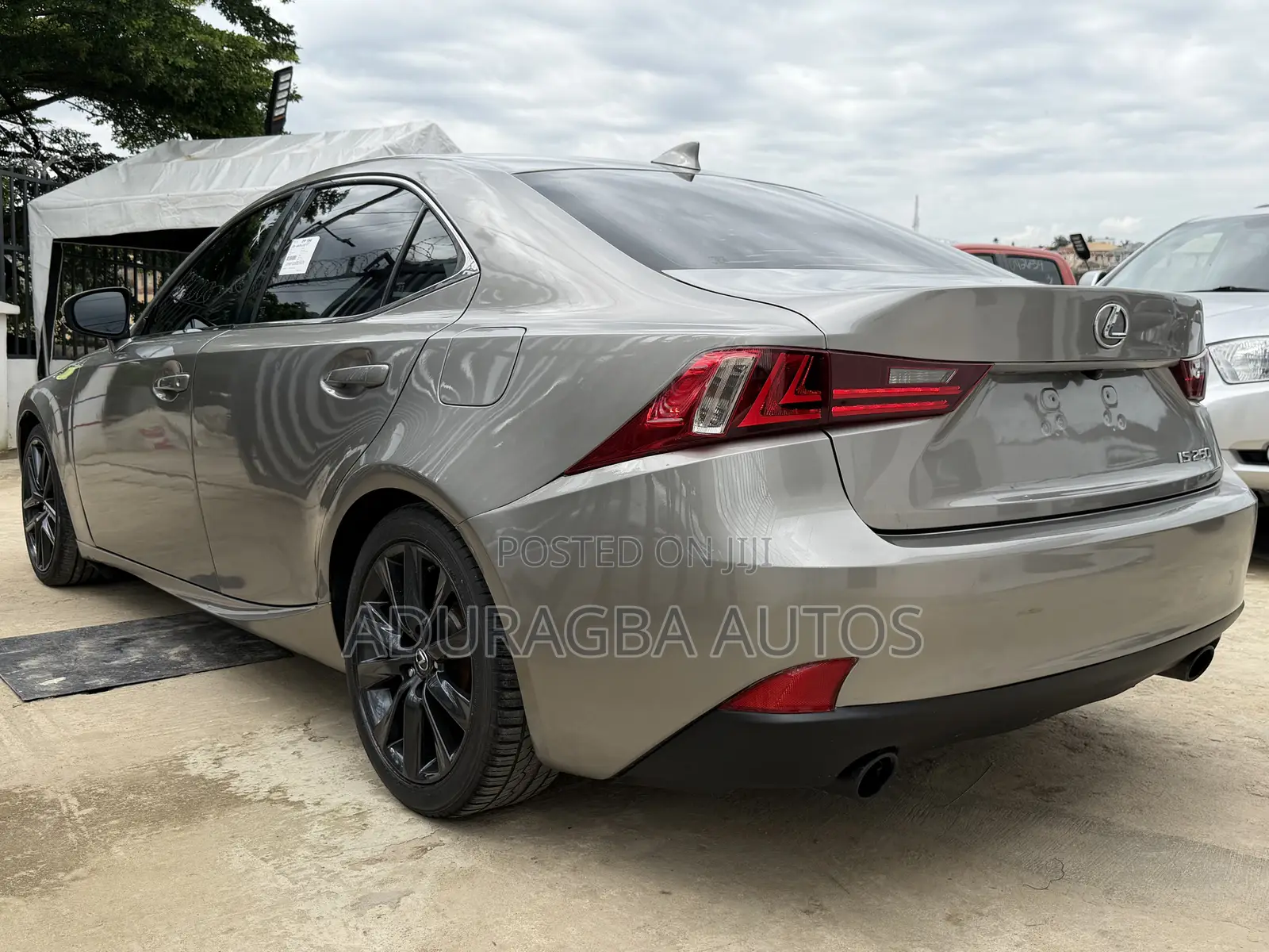 Lexus IS 250 4WD 2014 Gold