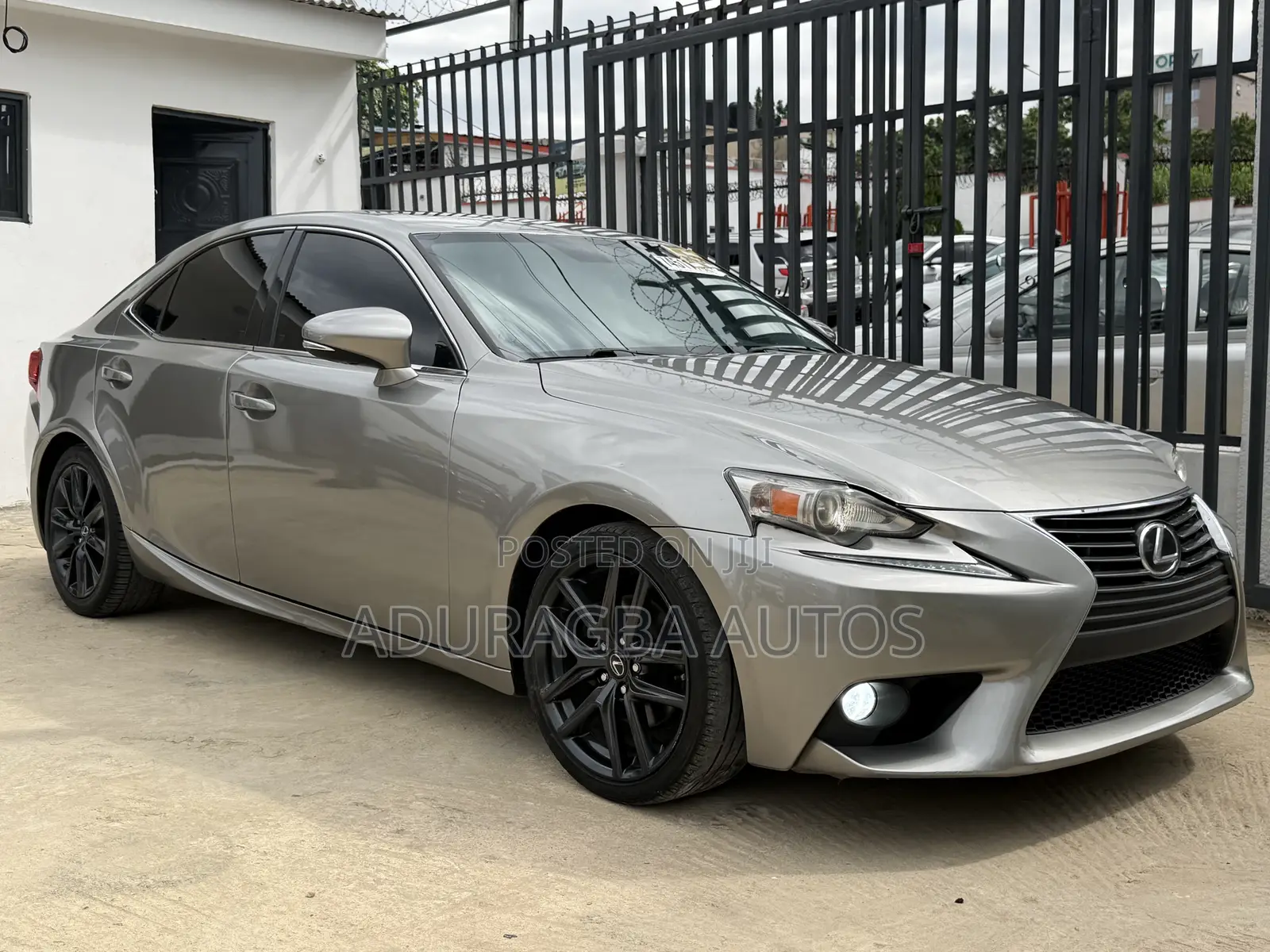 Lexus IS 250 4WD 2014 Gold
