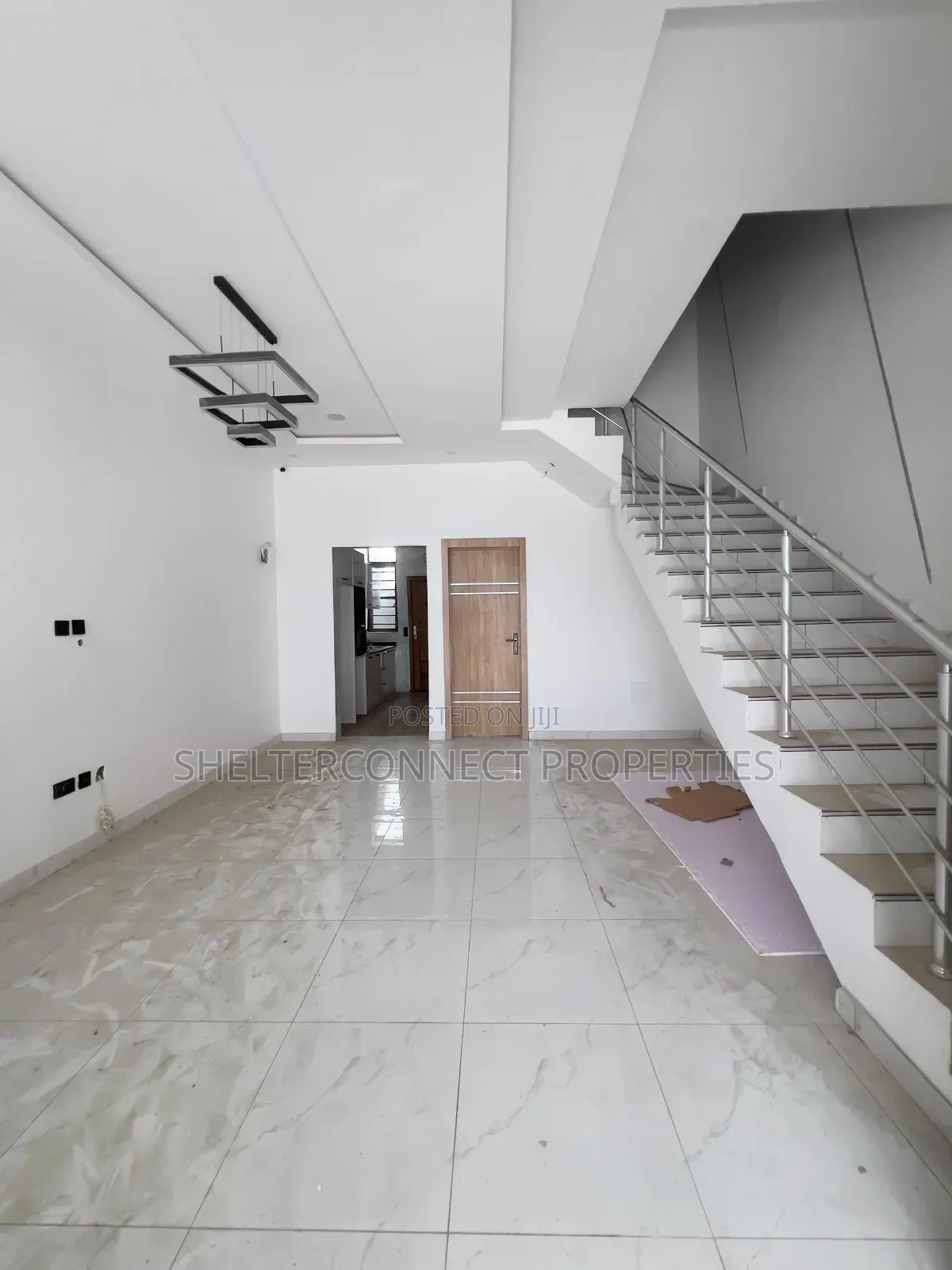 3bdrm Townhouse / Terrace in Chevron for rent