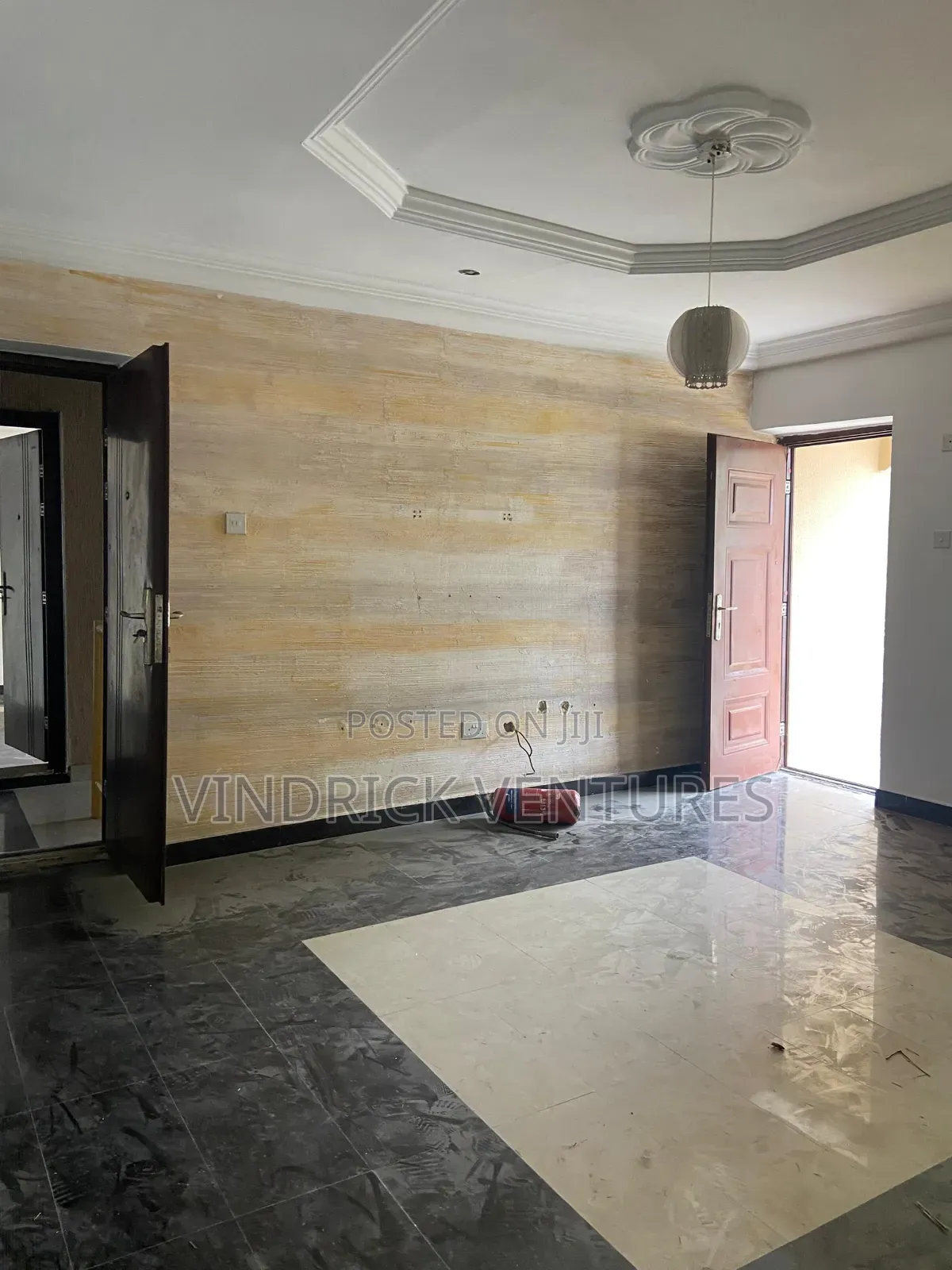 2bdrm Apartment in Off Mobil Road Ilaje for rent