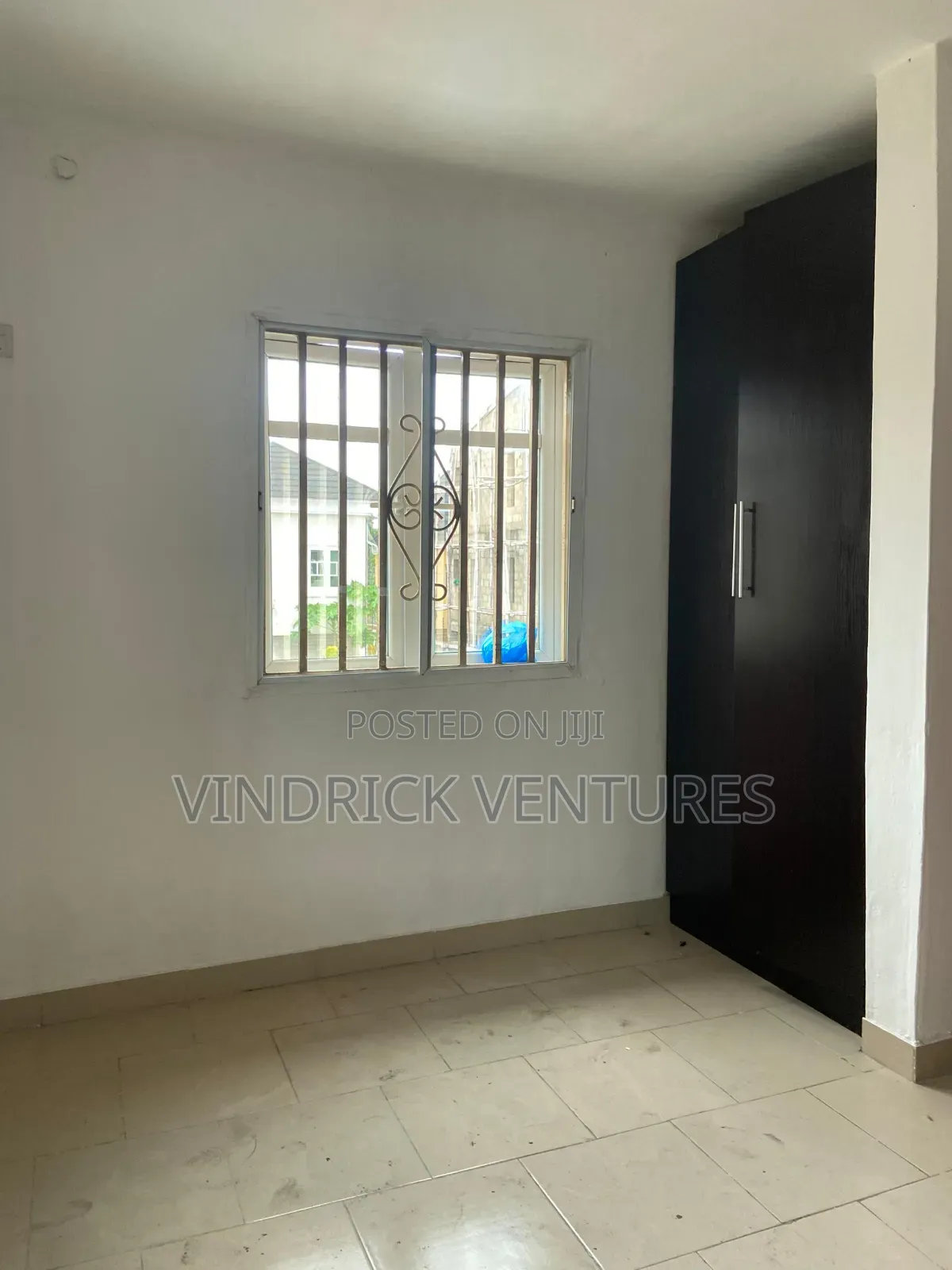 2bdrm Apartment in Off Mobil Road Ilaje for rent