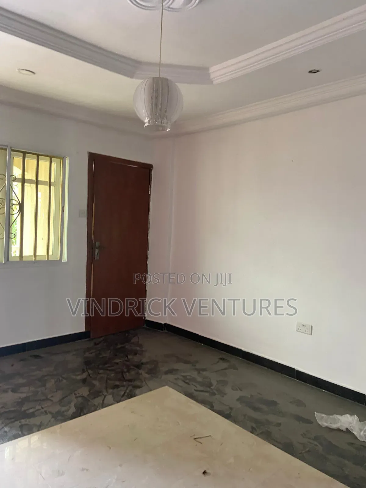 2bdrm Apartment in Off Mobil Road Ilaje for rent
