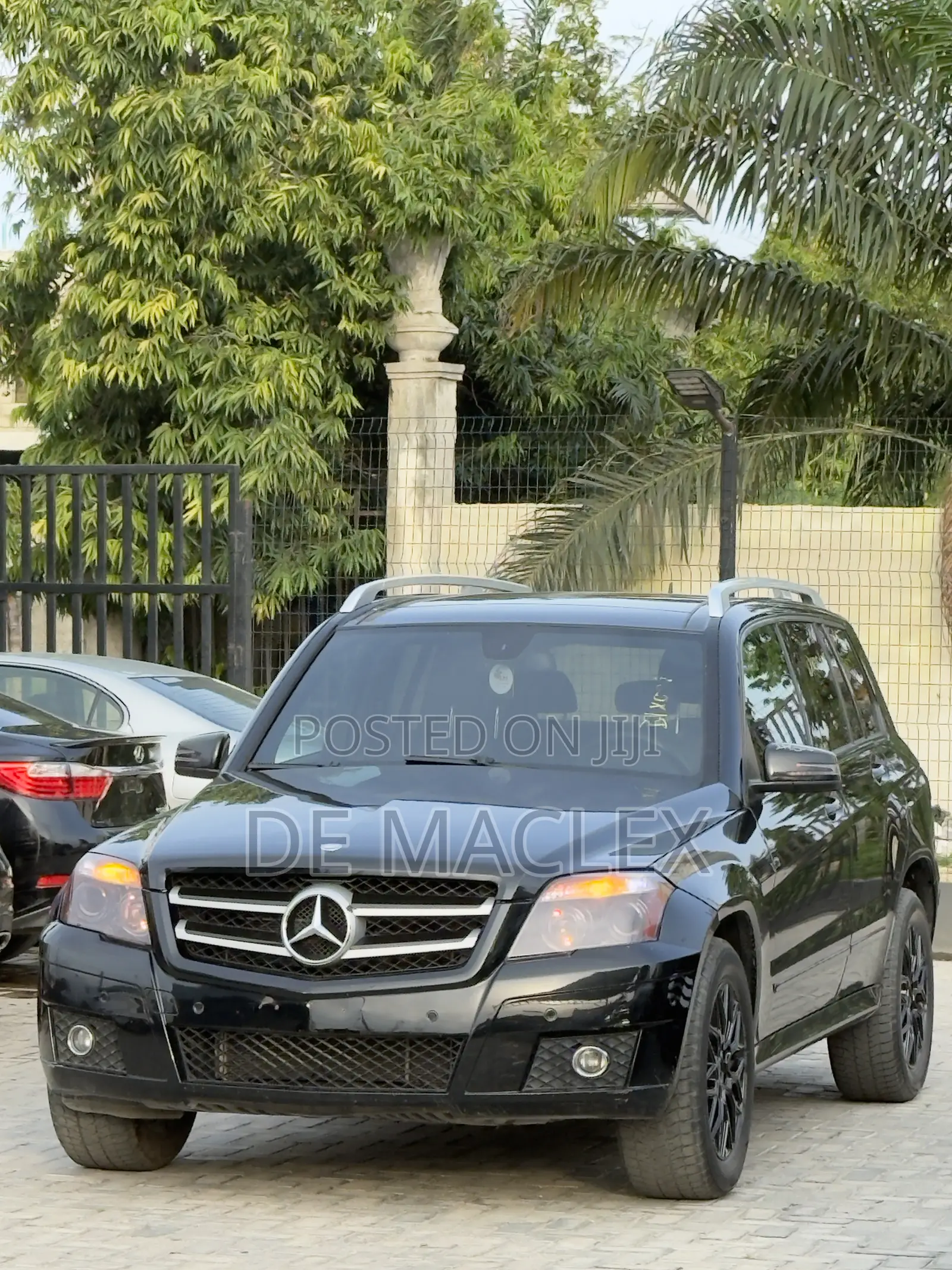 Mercedes-Benz GLK-Class 350 4MATIC 2010 Black