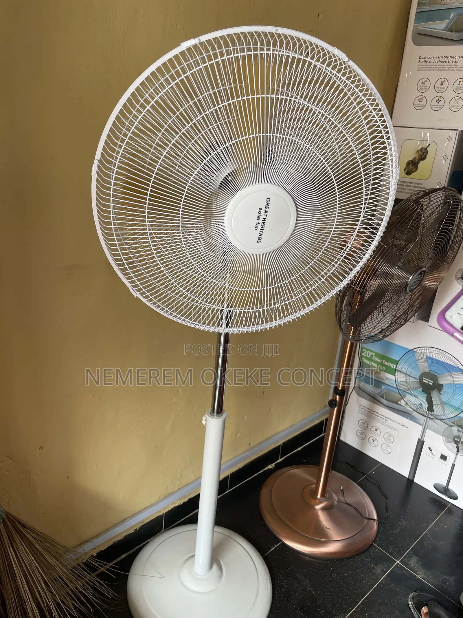 Great Heritage 20 Inches Solar Energy Charging Fan