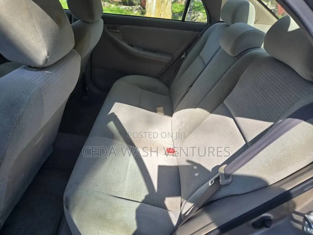 Toyota Corolla 2007 Gold