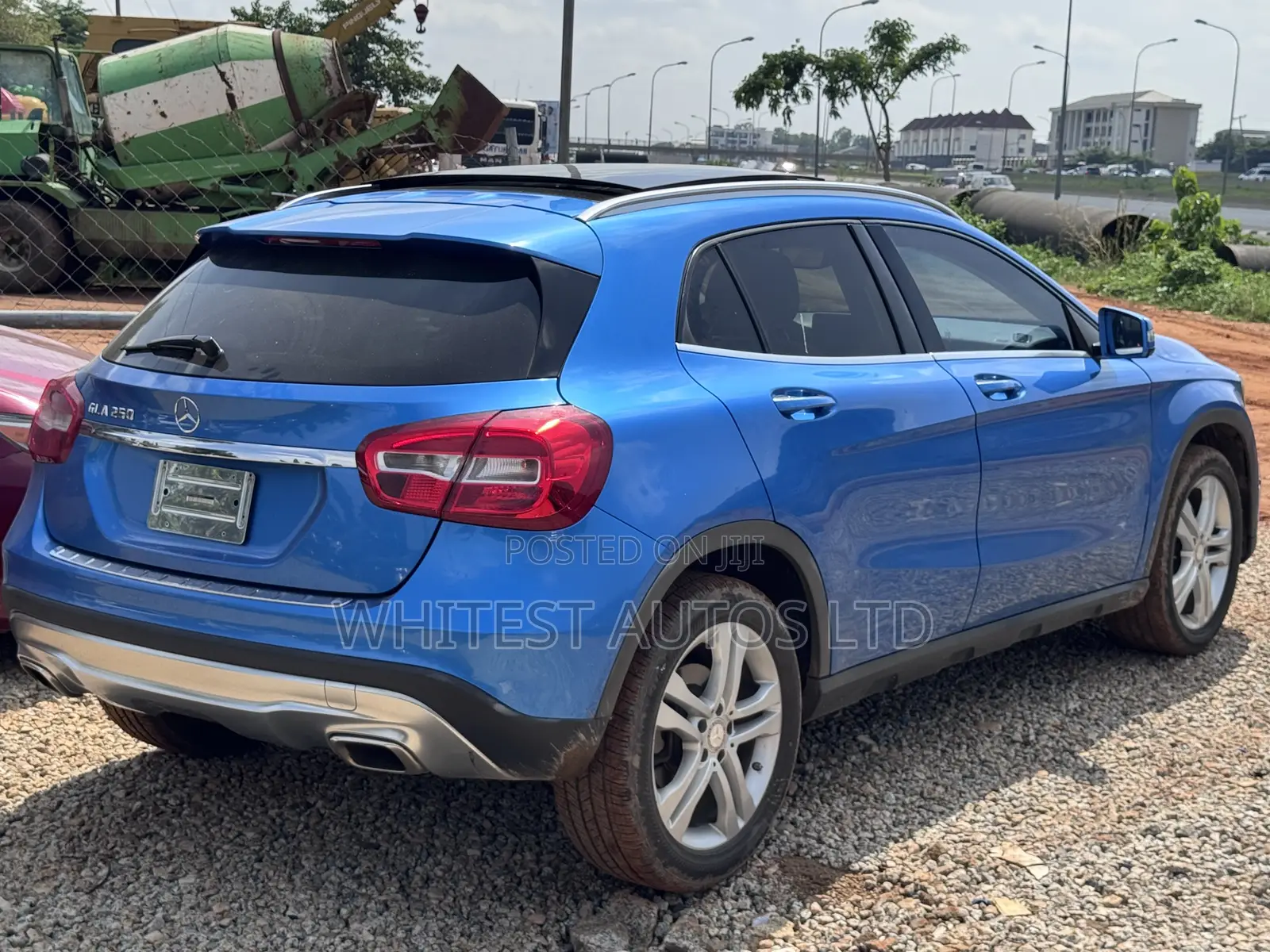 Mercedes-Benz GLA 250 2016 Blue