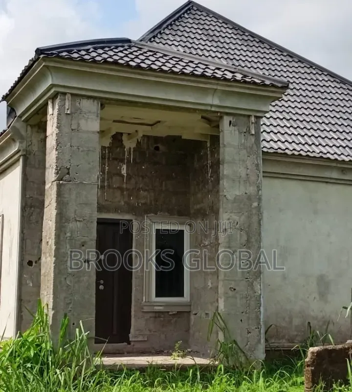 3bdrm Bungalow in Warri for sale