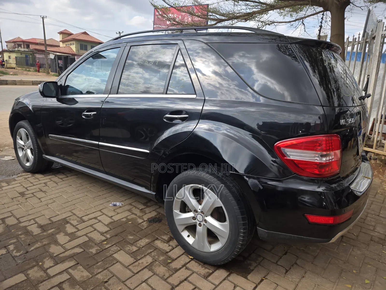 Mercedes-Benz M Class 2010 Black