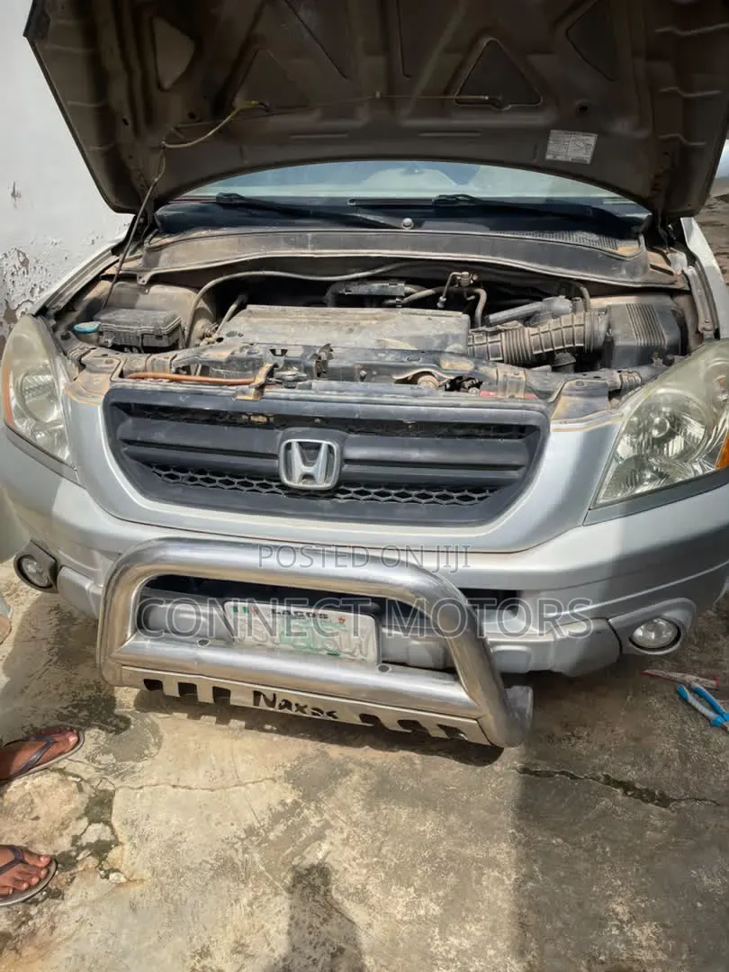 Honda Pilot 2004 Silver