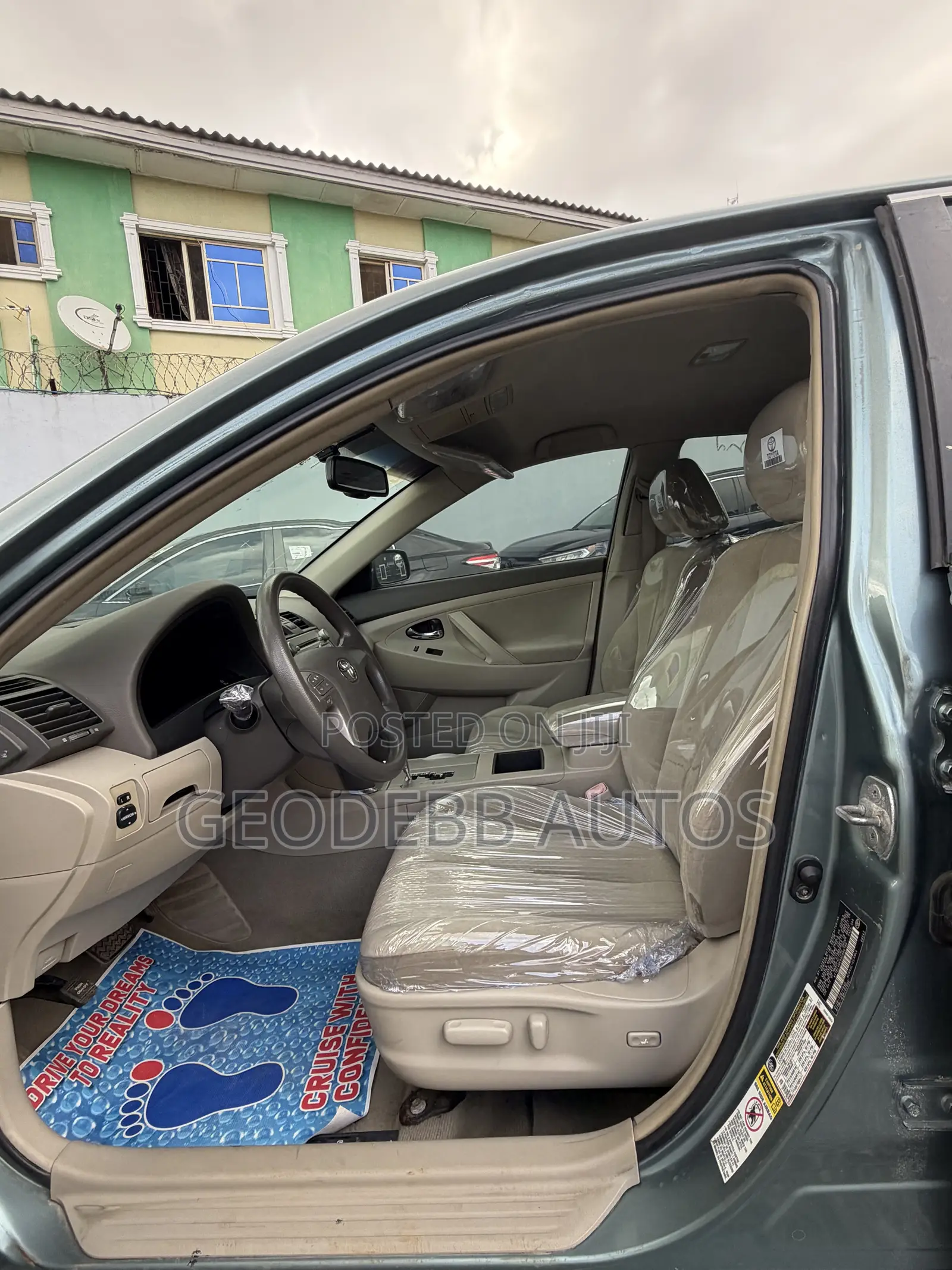 Toyota Camry LE 4dr Sedan (2.4L 4cyl 5A) 2009 Green