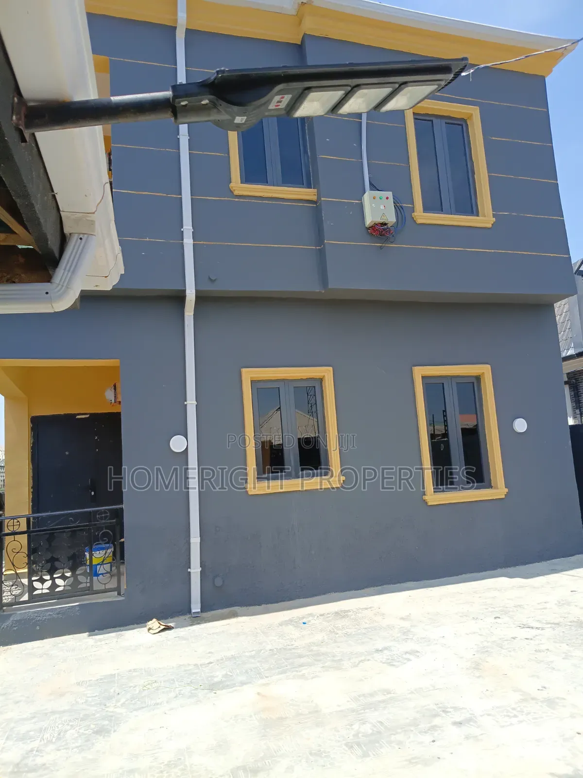 Furnished Mini Flat in Egan for rent