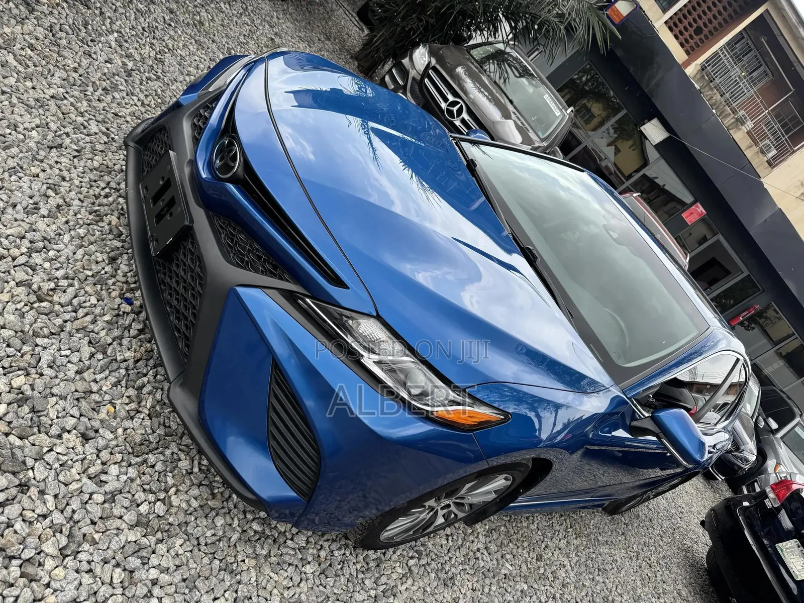 Toyota Camry 2019 Blue