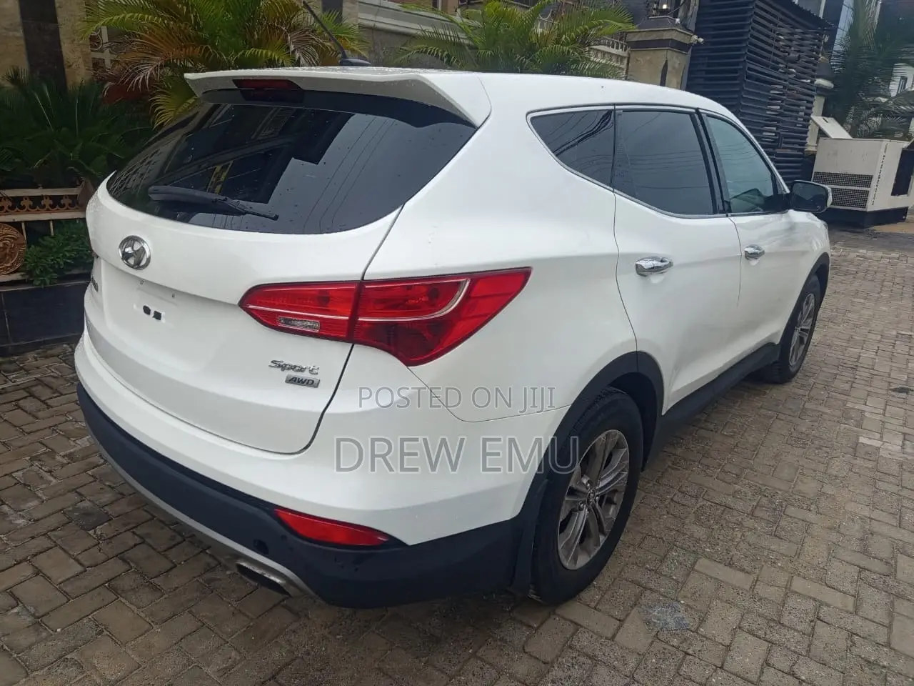 Hyundai Santa Fe 2.2 CRDi Automatic 2012 White