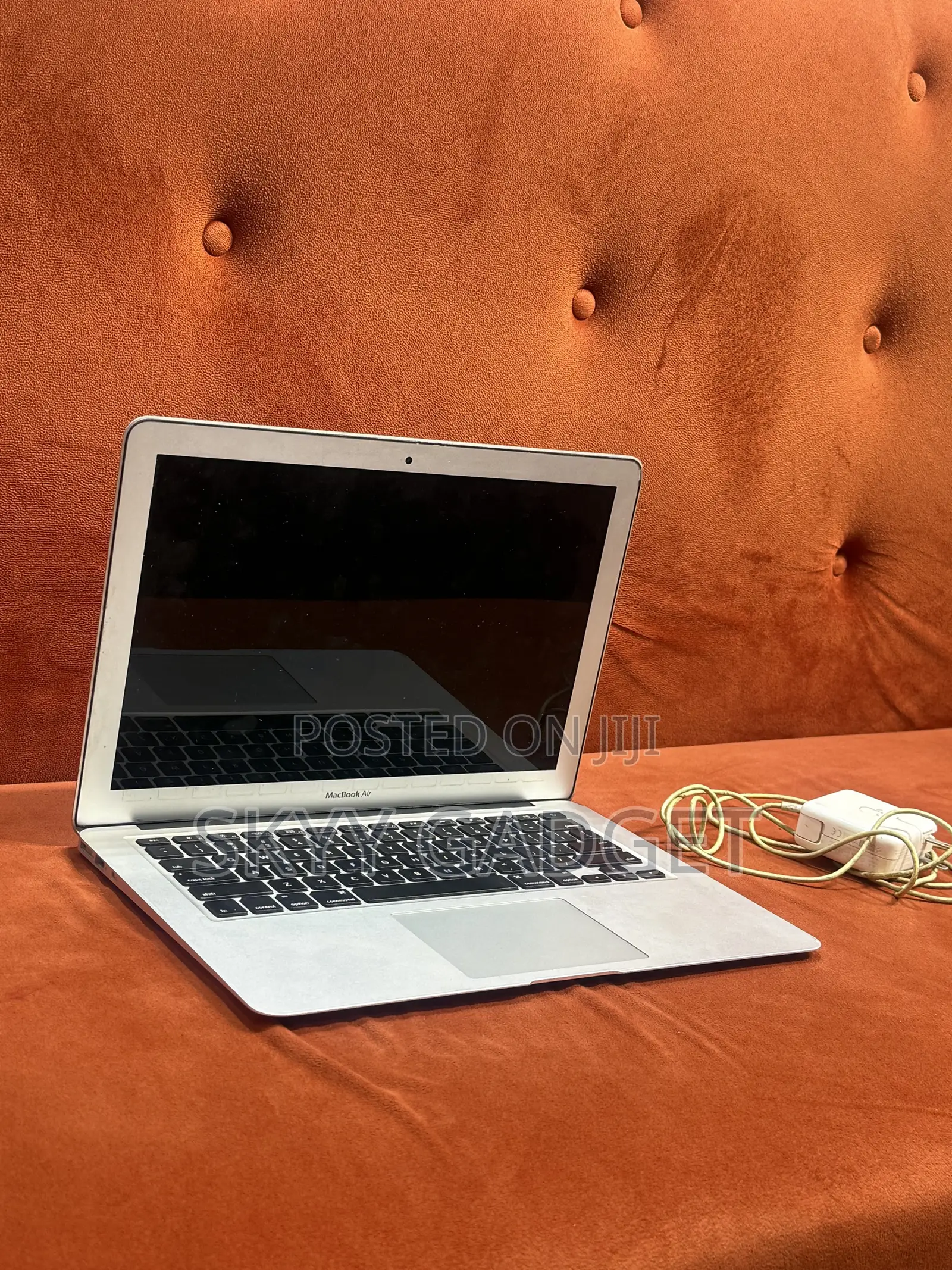 Laptop Apple MacBook Air 2017 8GB Intel Core i5 SSD 256GB
