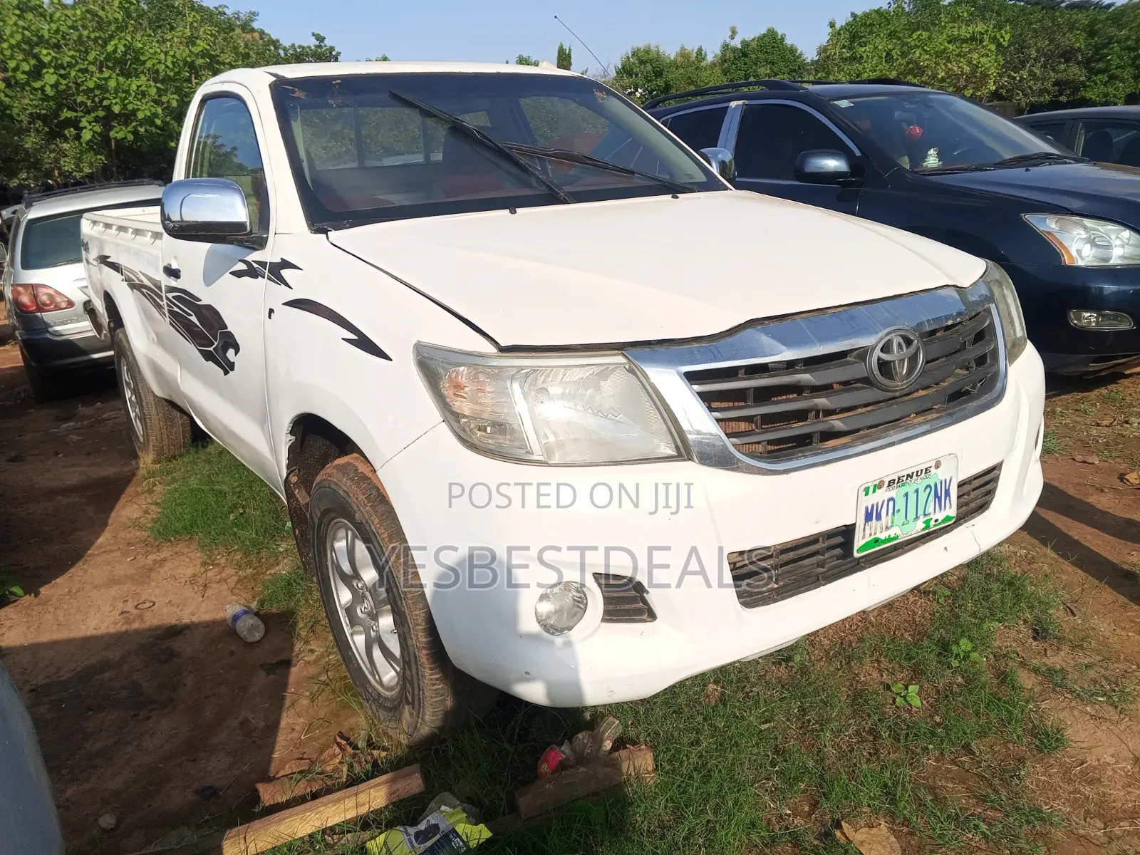 Toyota Hilux 2.5 D-4D 4X4 SRX 2012 White
