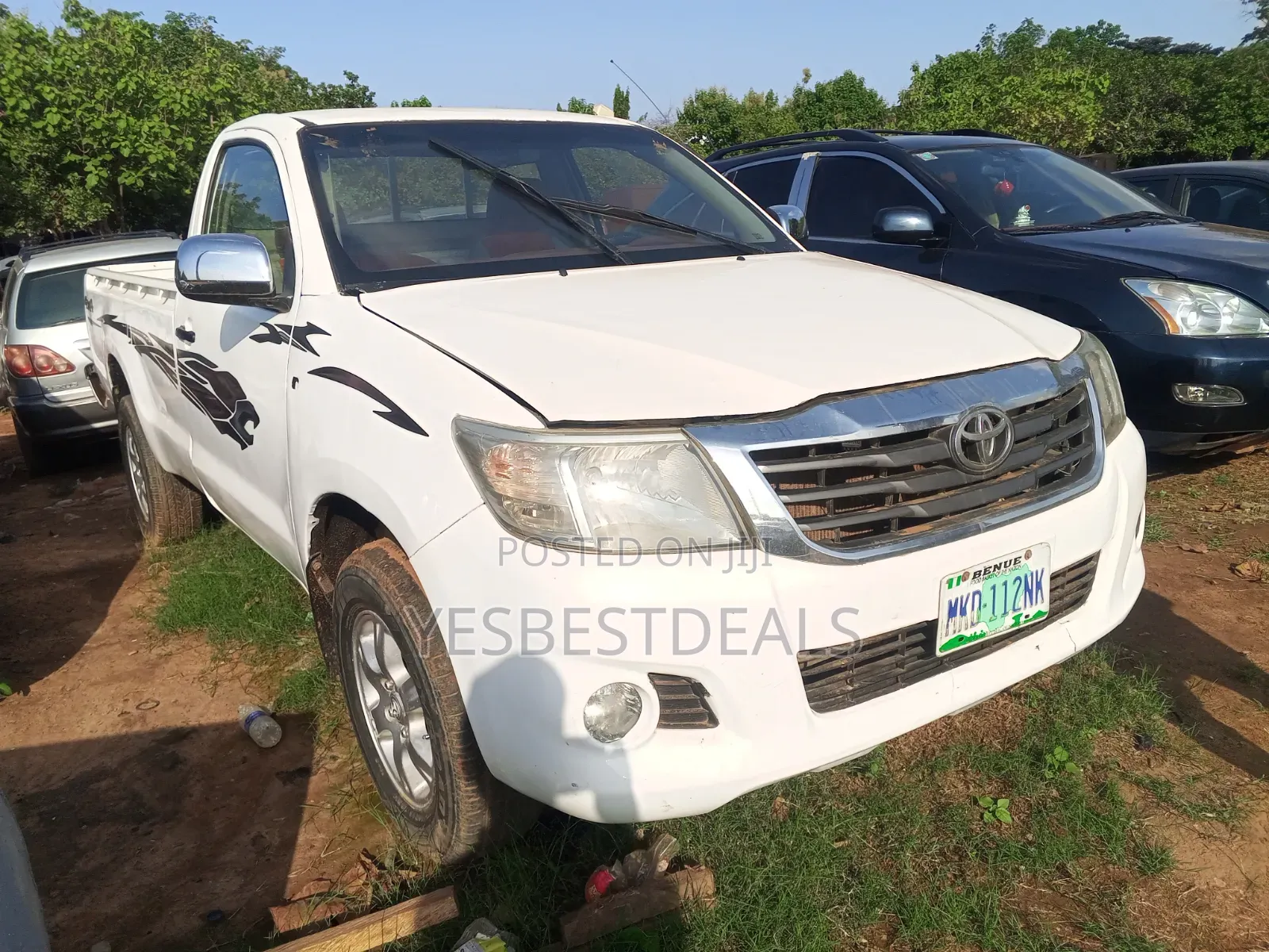Toyota Hilux 2.5 D-4D 4X4 SRX 2012 White