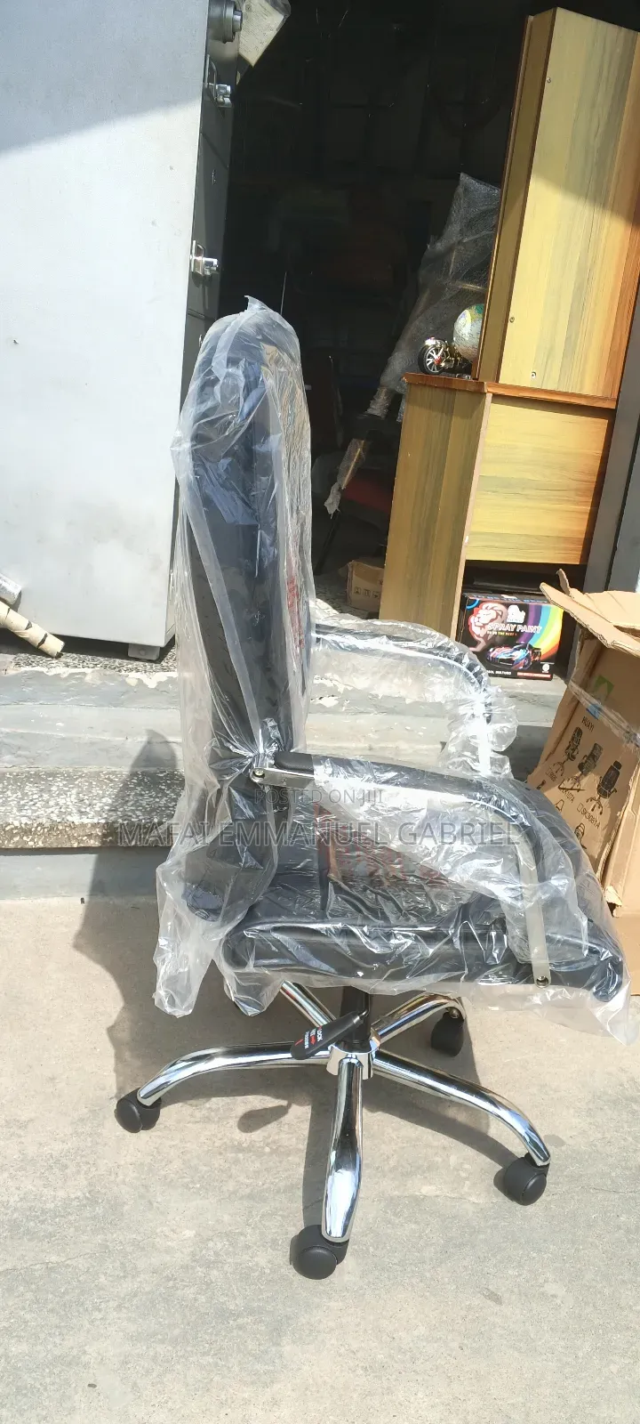 Managers Chair 107