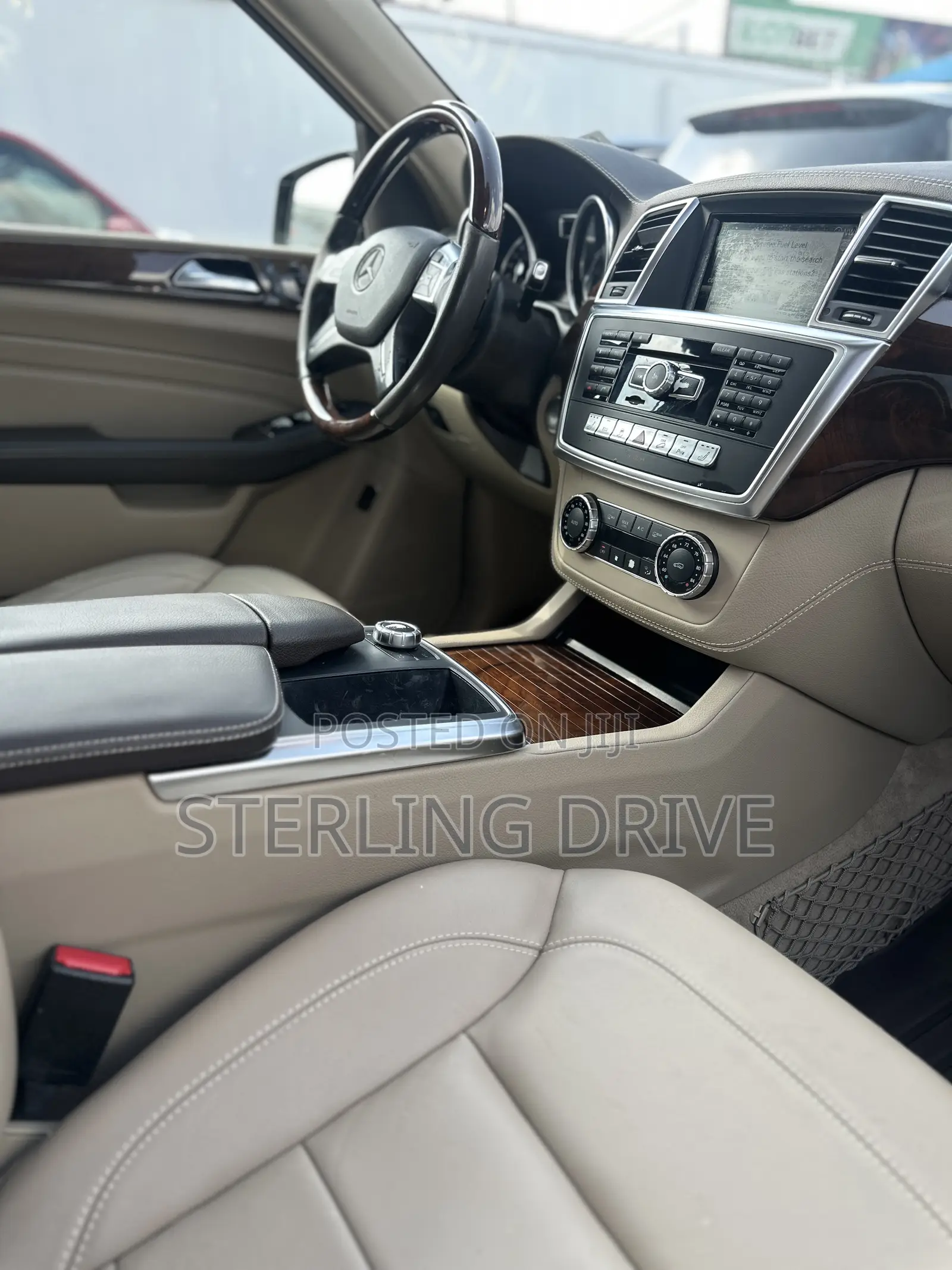 Mercedes-Benz M Class ML350 4MATIC 4dr SUV AWD (3.5L 6cyl 7A) 2014