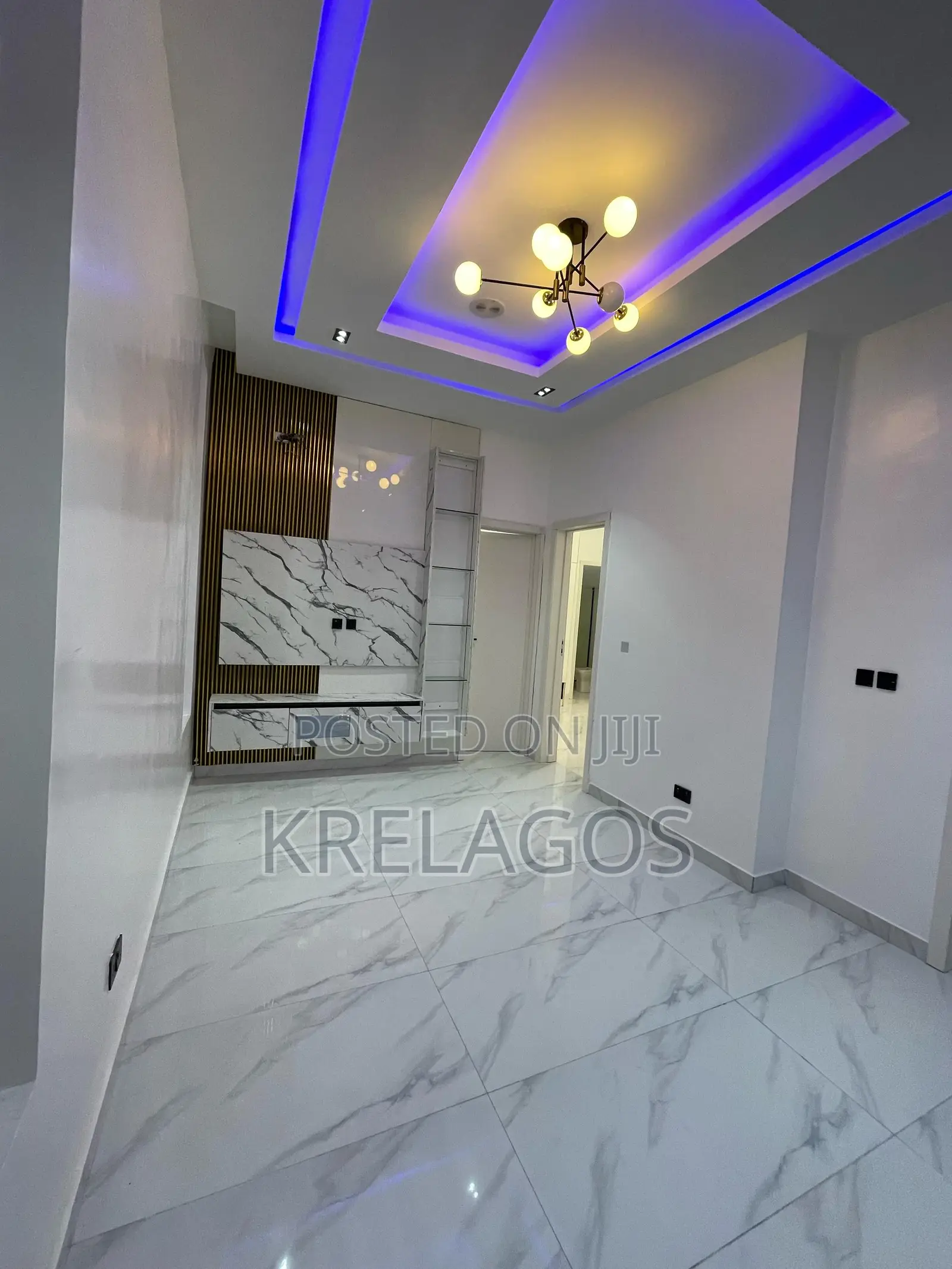 5bdrm House in Sangotedo for sale