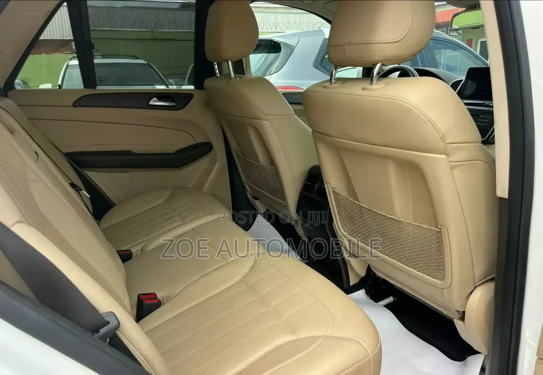 Mercedes-Benz GLE-Class 2019 White