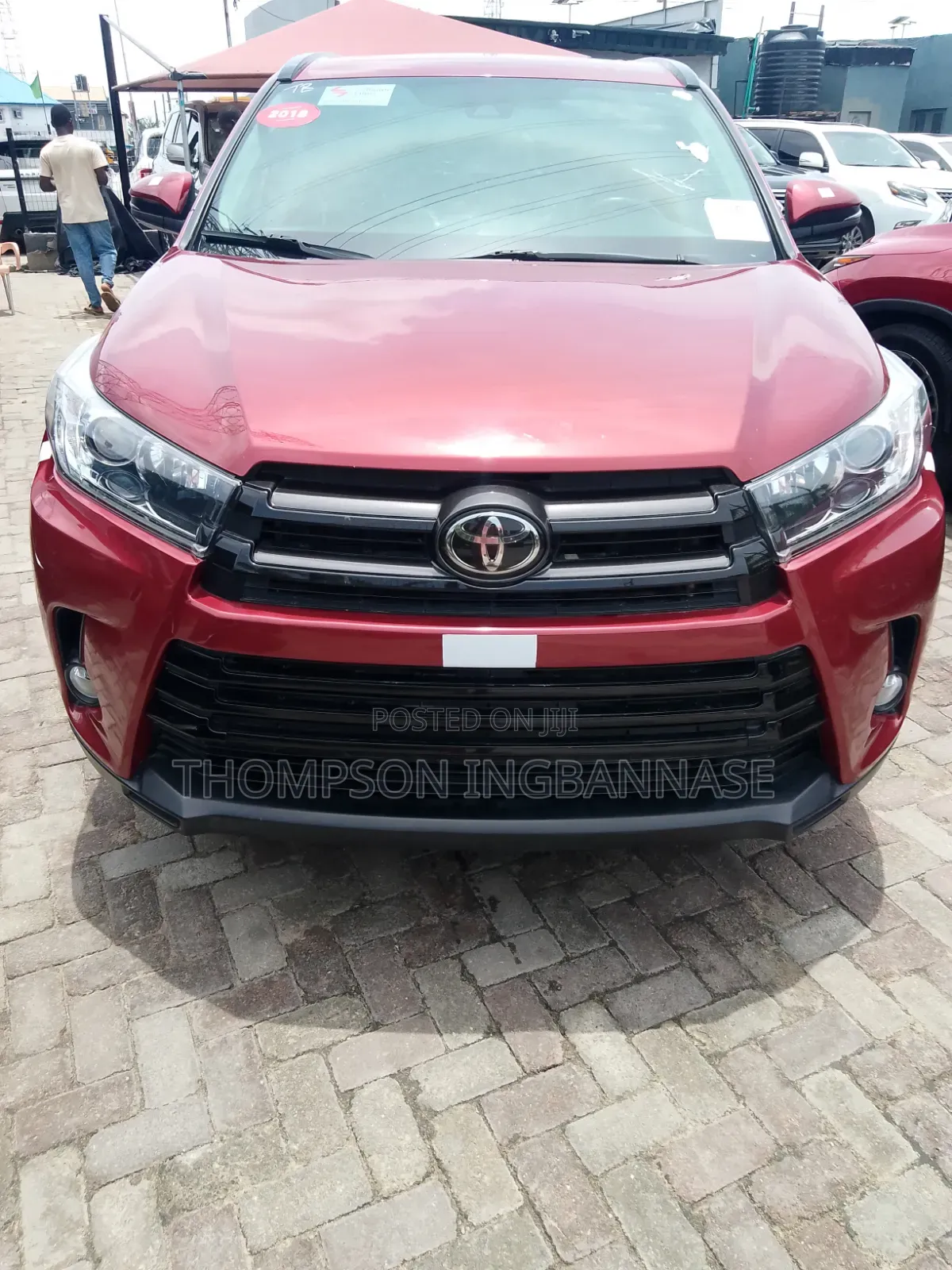 Toyota Highlander LE 4x2 V6 (3.5L 6cyl 8A) 2018 Red