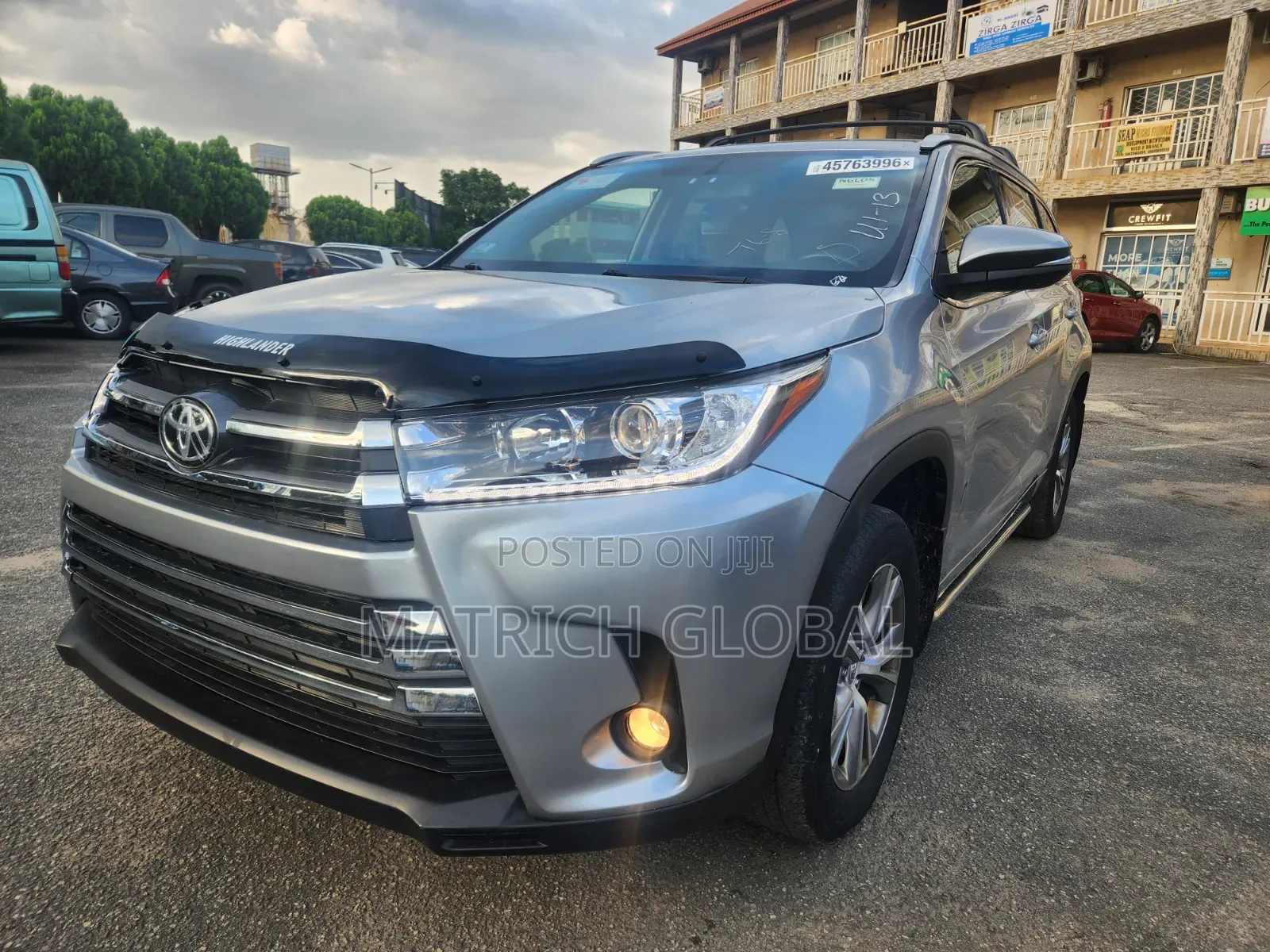 Toyota Highlander LE Plus 4dr SUV AWD (3.5L 6cyl 6A) 2015 Silver