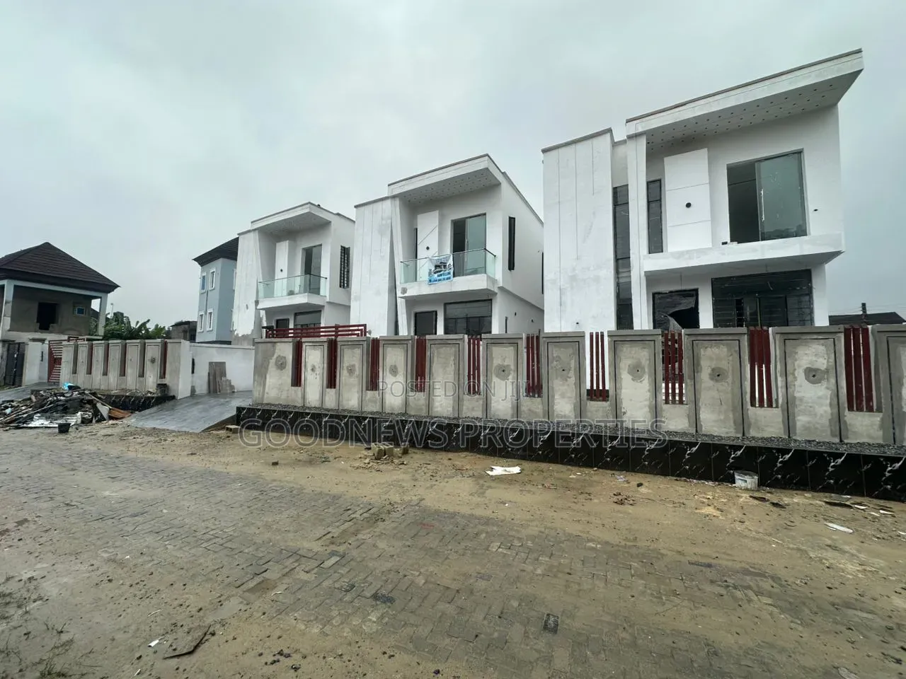 4bdrm Duplex in Sangotedo for sale