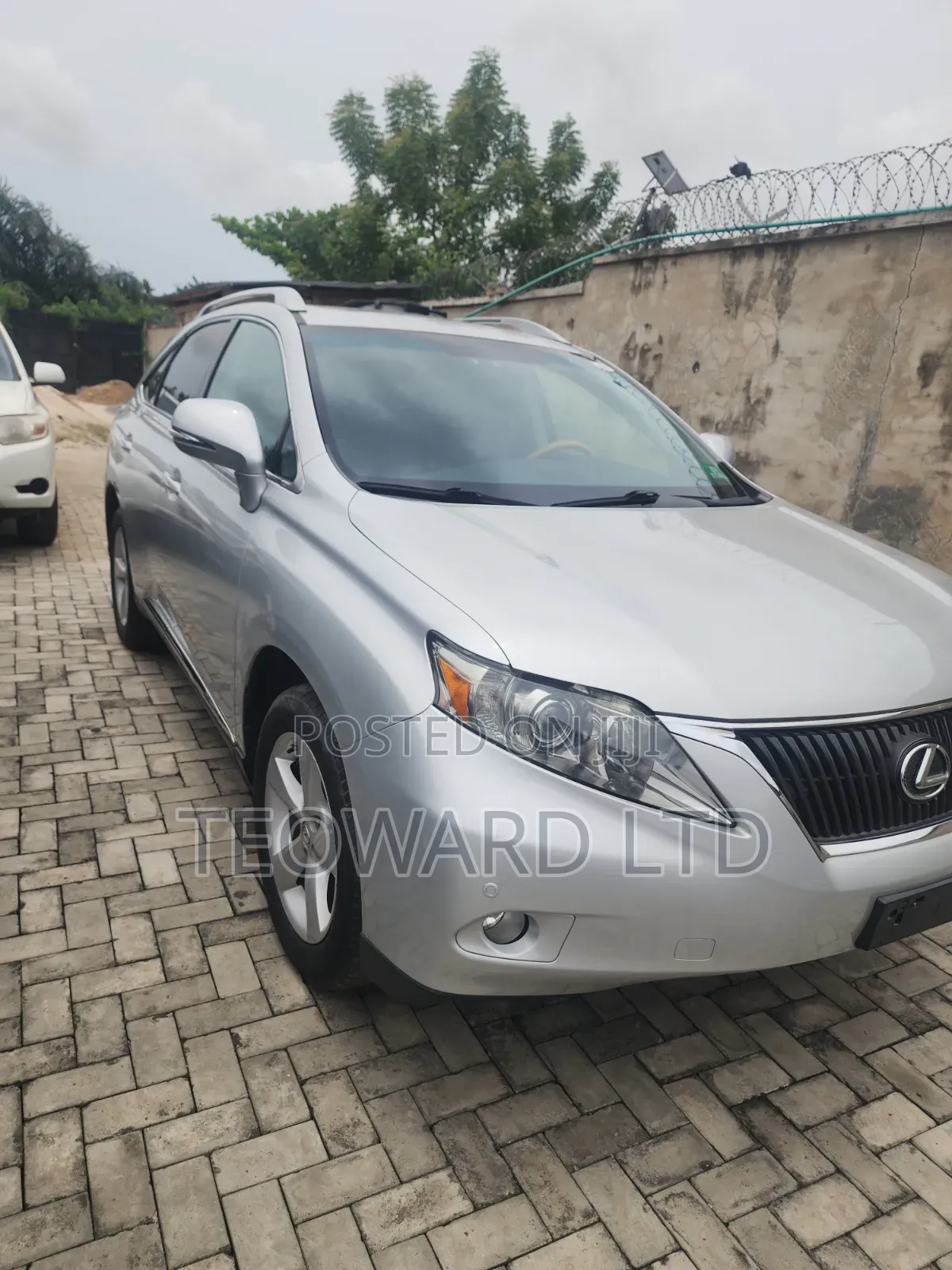 Lexus RX 350 FWD 2012 Silver