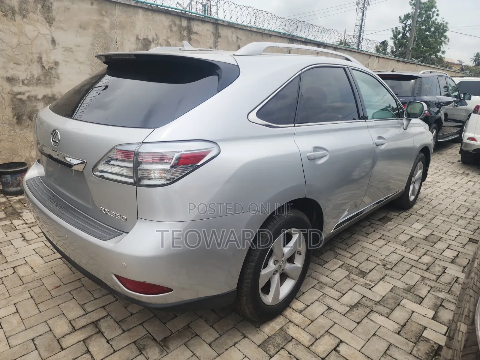 Lexus RX 350 FWD 2012 Silver