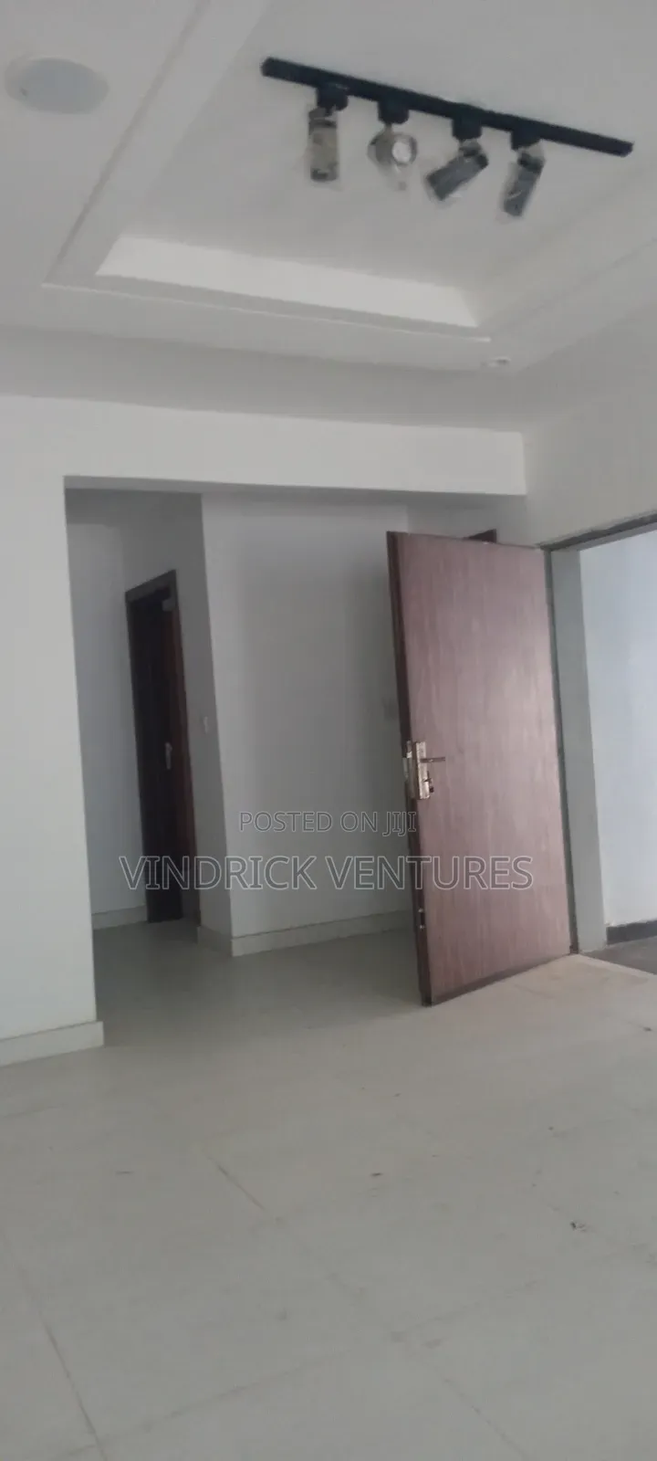 2bdrm Block of Flats in Dk Estate Lekki, Ikota for sale