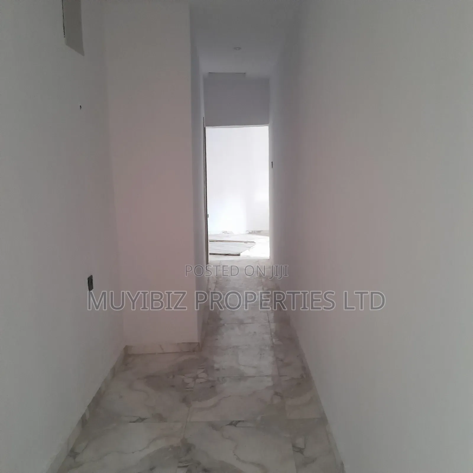 3bdrm Apartment in Lasokun Baptist for rent