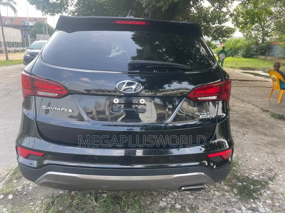 Hyundai Santa Fe Limited AWD 2017 Black