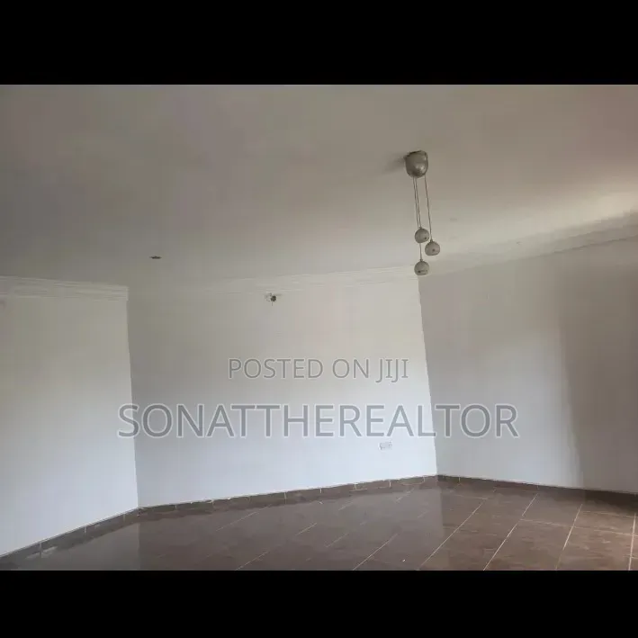 3bdrm Apartment in Golden Palace, Akala Express for rent
