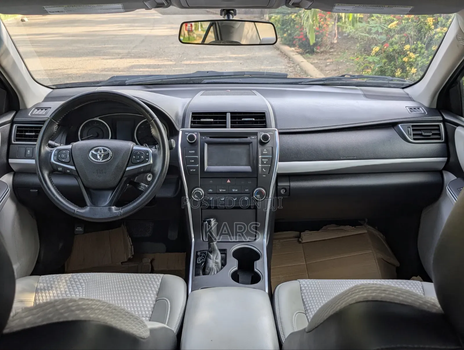 Toyota Camry 2016 Red
