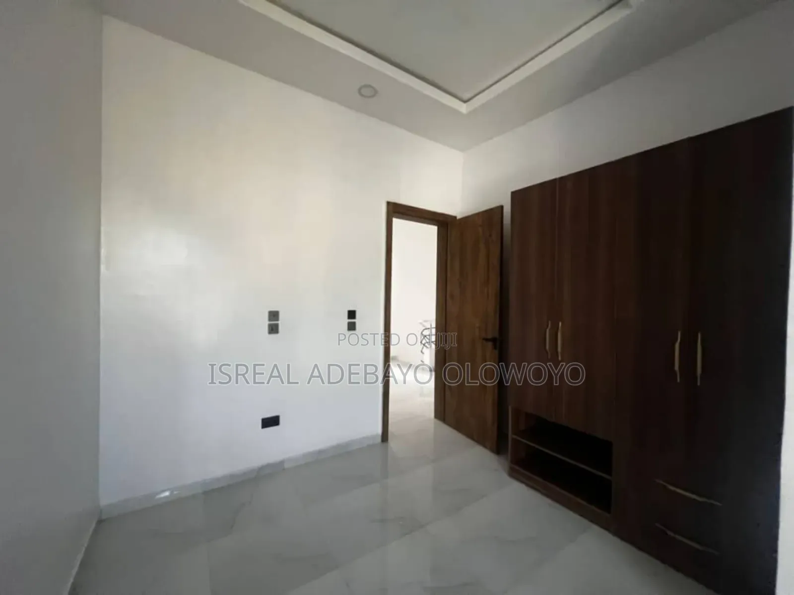 4bdrm Duplex in Ologolo for rent