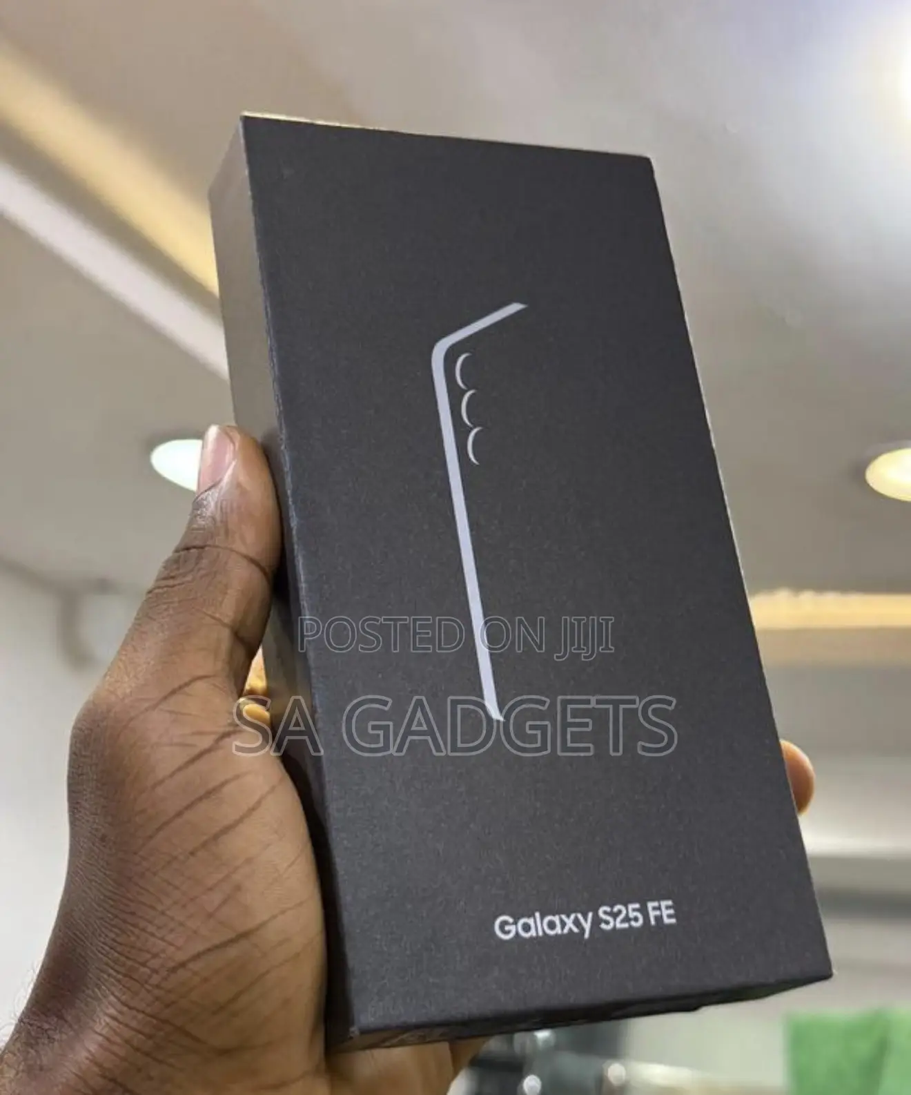New Samsung Galaxy S25 FE 128 GB Silver