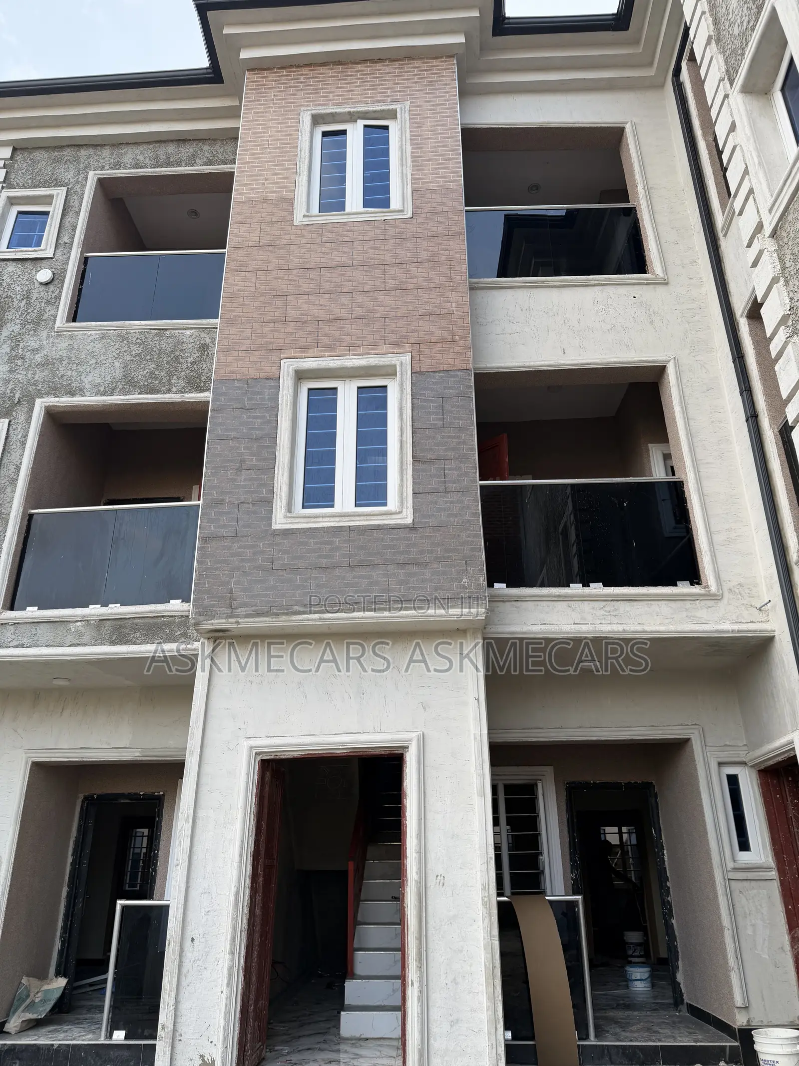 2bdrm Room & Parlour in Sangotedo for rent
