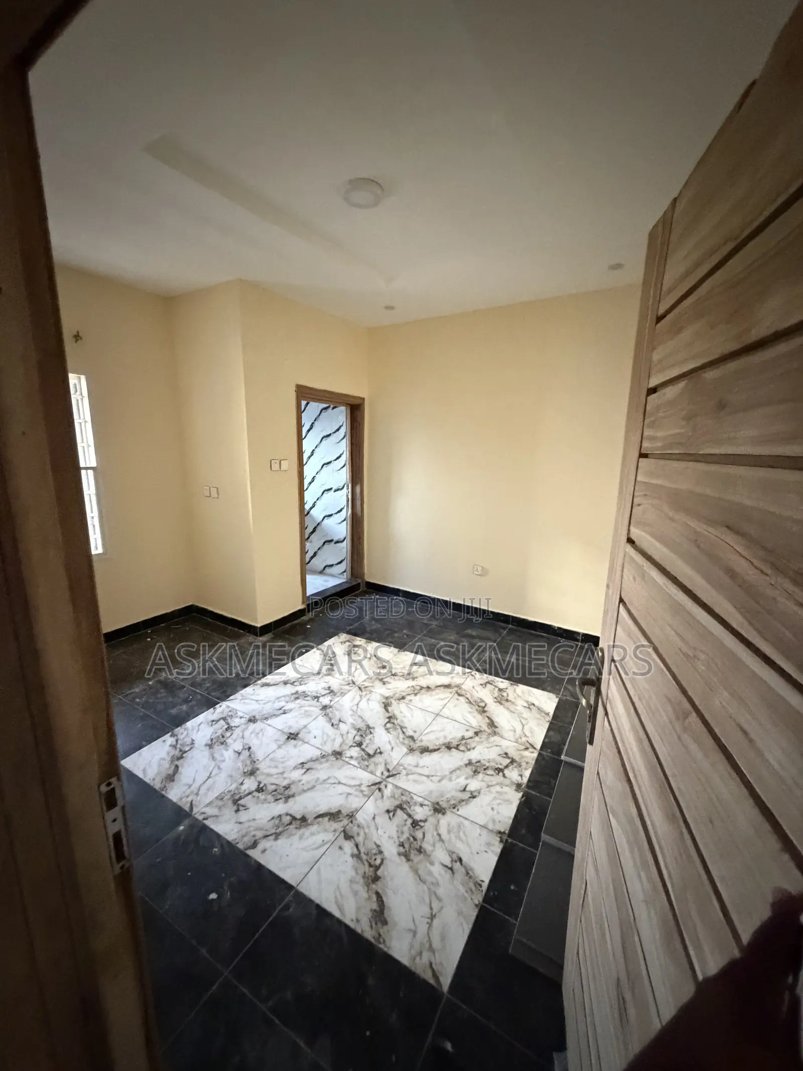 2bdrm Room & Parlour in Sangotedo for rent
