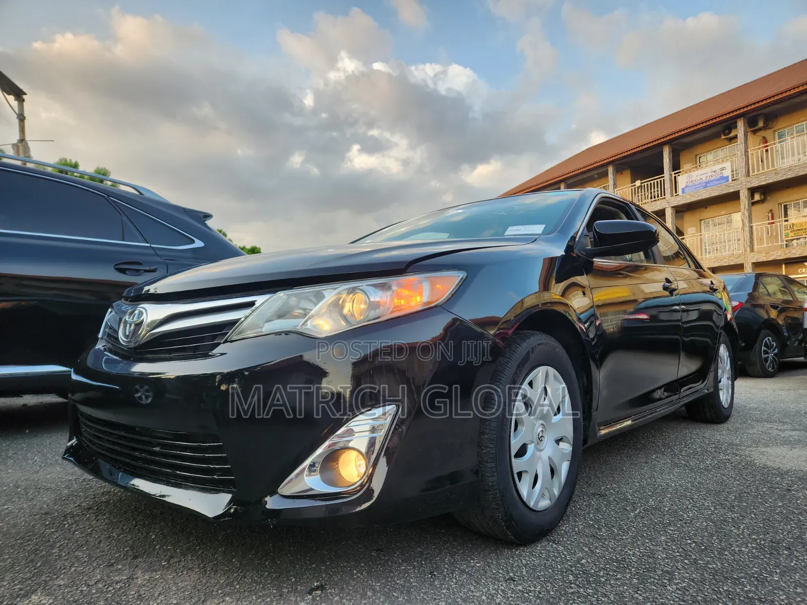 Toyota Camry LE 4dr Sedan (2.5L 4cyl 6A) 2014 Black